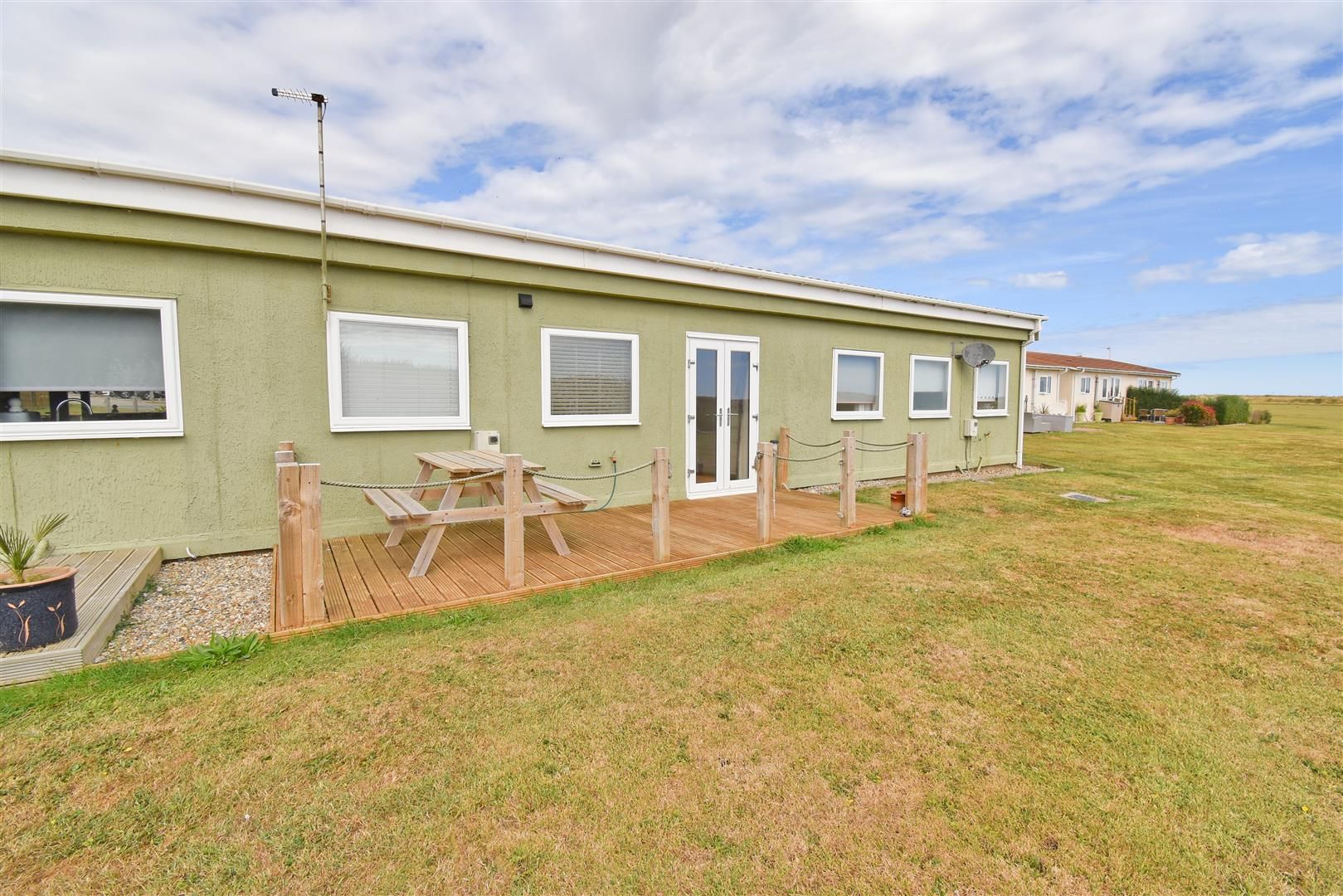 1 bed terraced bungalow to rent in Rainbows End, Mill Lane, Bacton NR12