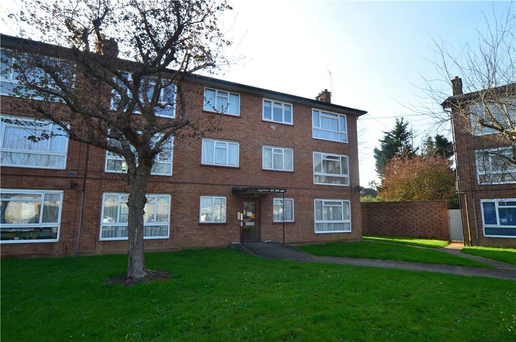 1 bed flat for sale in Leybourne Road, Uxbridge, Middlesex UB10 Zoopla