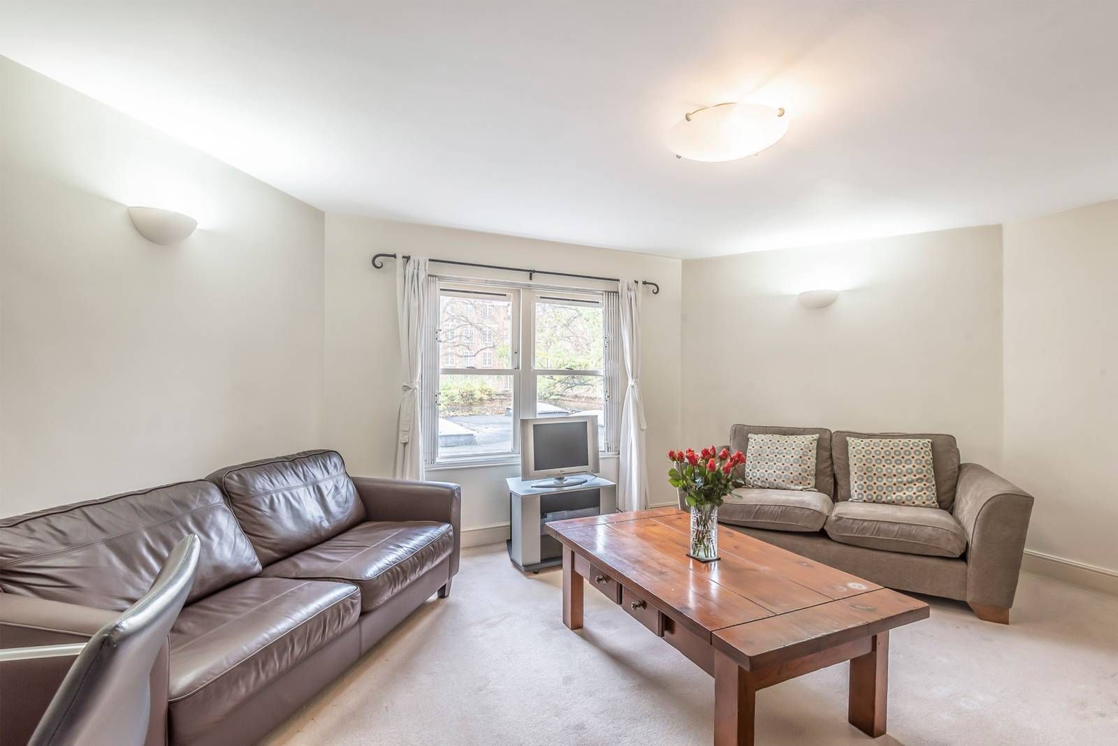 Chillingworth Road, Holloway, London N7