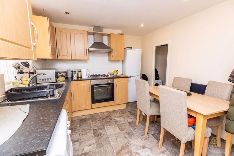 2 bed terraced house to rent in Edward Street, Rishton, Blackburn BB1