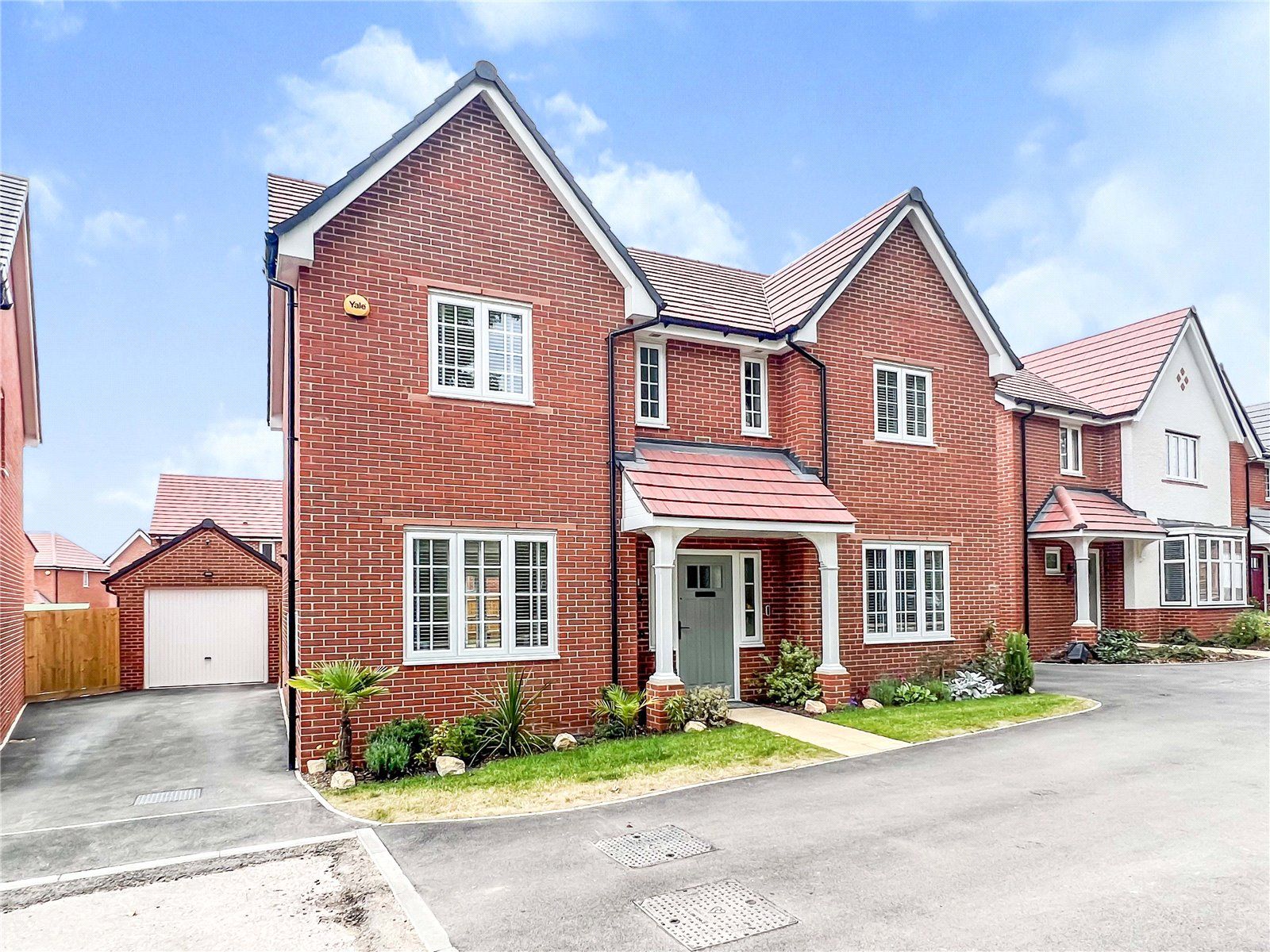 4 bed detached house for sale in Farmer Court, Shinfield, Reading