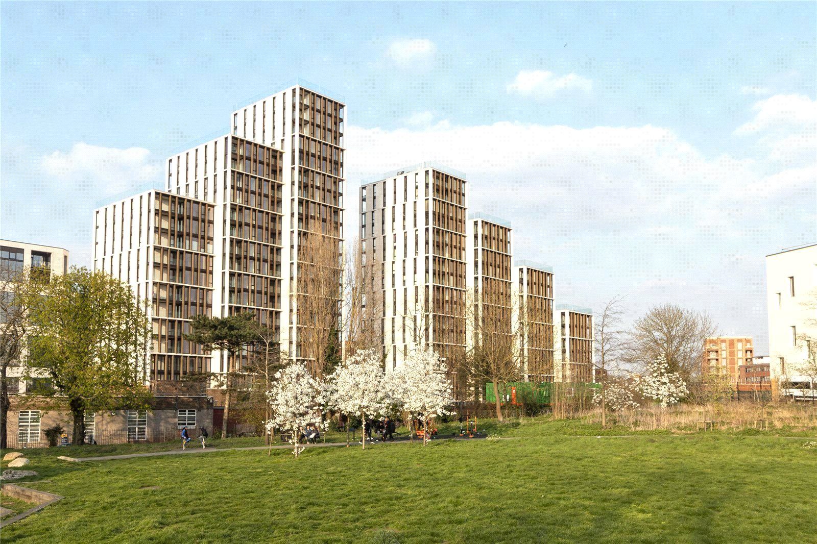 1 bed flat to rent in Hartley Apartments, Harrow Square HA1 Zoopla