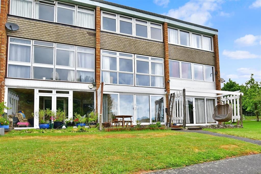 3 bed town house for sale in Monks Orchard, Dartford, Kent DA1 Zoopla