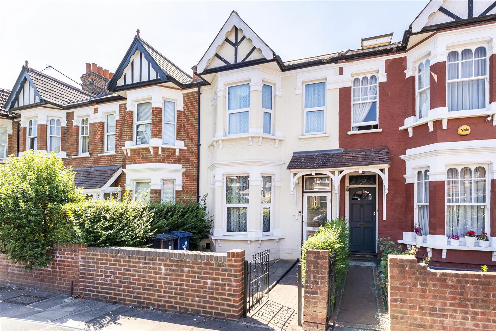 3 bed terraced house for sale in Adelaide Road, Ealing W13 Zoopla