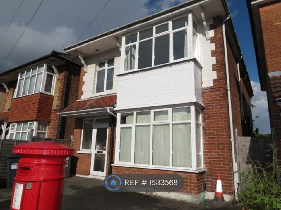 7 bed detached house to rent in Bingham Road, Bournemouth BH9 Zoopla