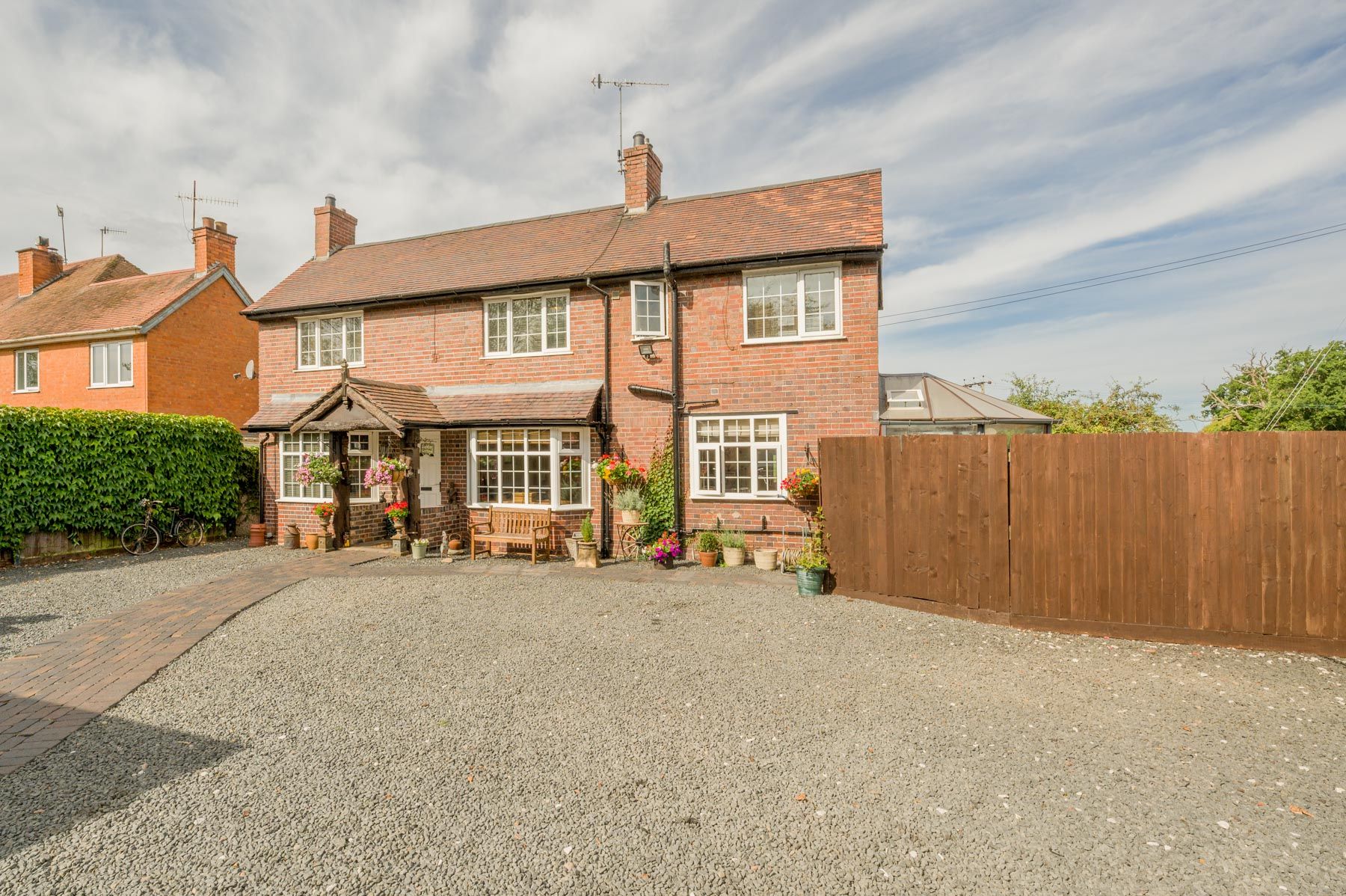 3 bed detached house for sale in Worcester Road, Wychbold