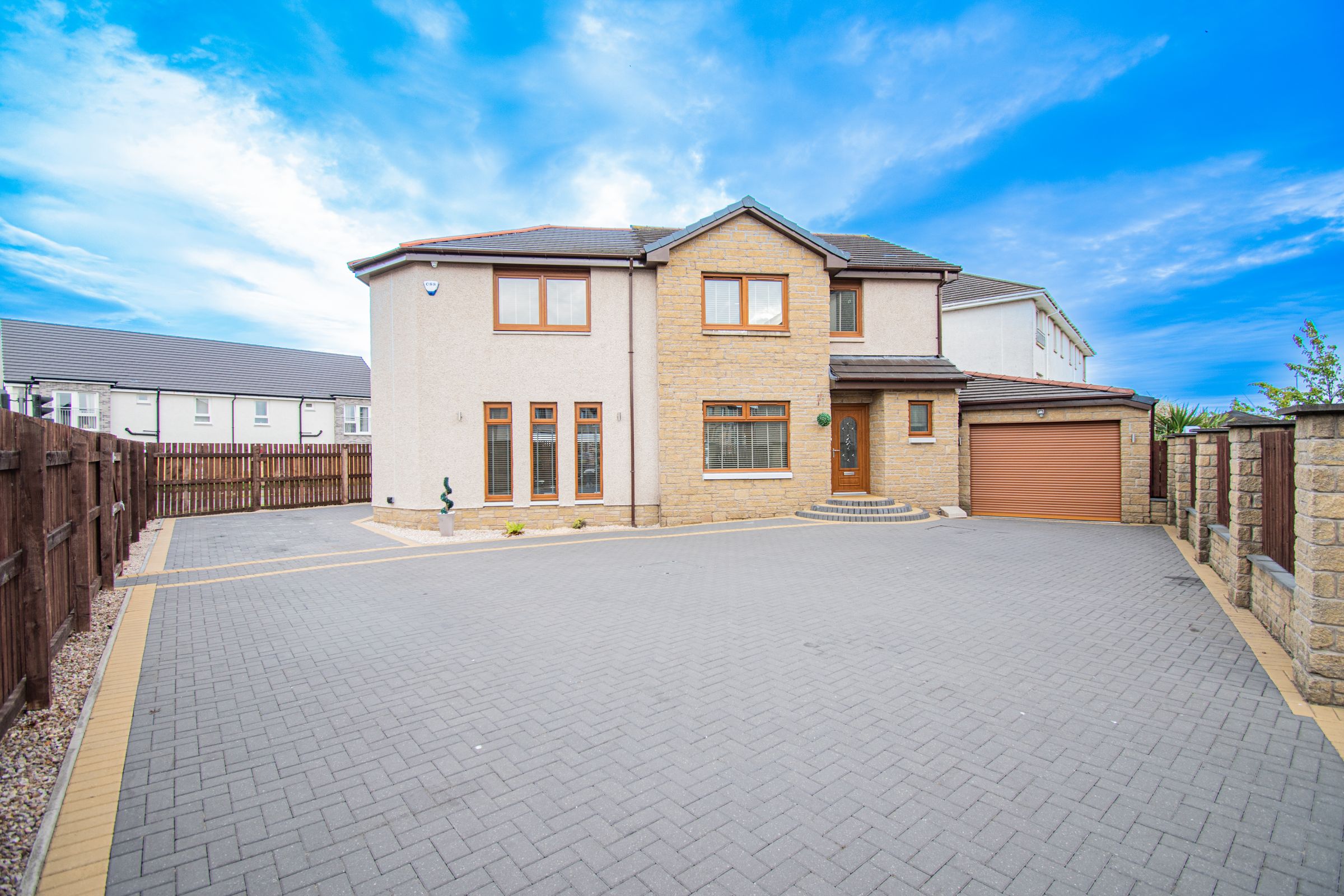 5 bed detached house for sale in Gardner Crescent, Leven KY8 Zoopla