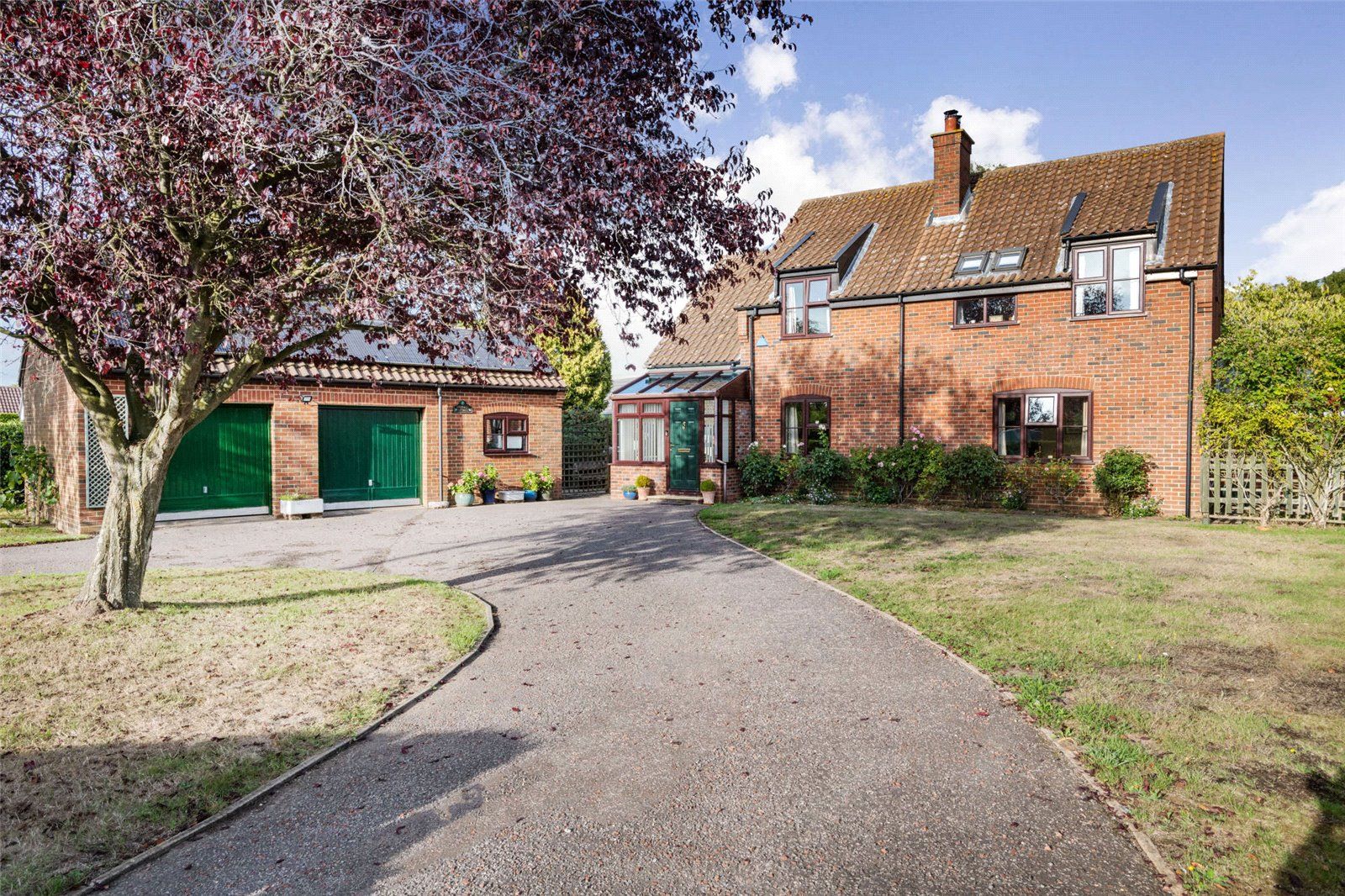 4 bed detached house for sale in Hackford Road, Wicklewood, Wymondham