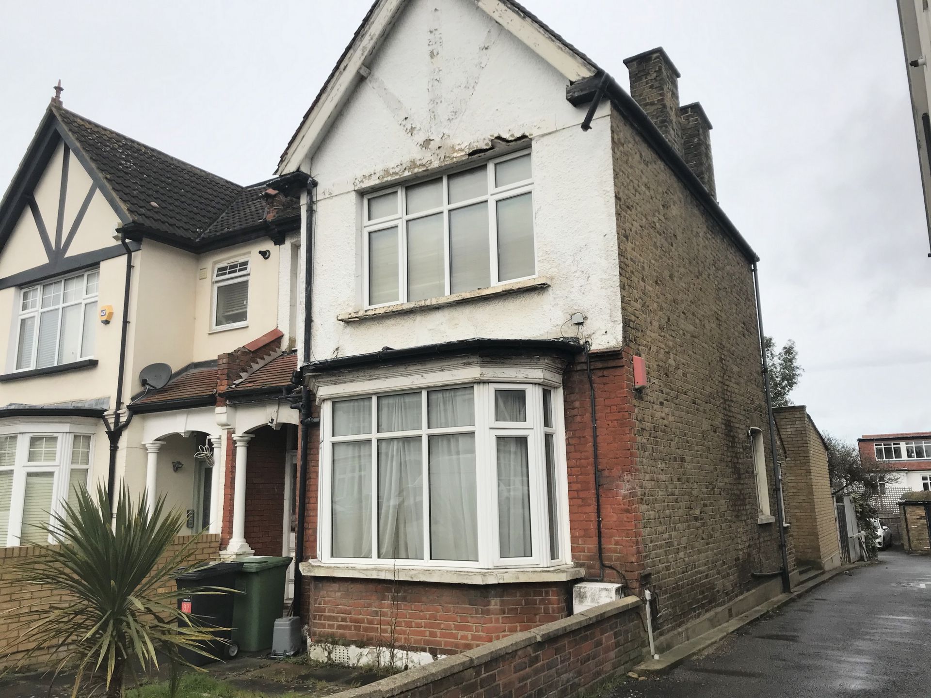 2 bed flat to rent in Bellingham Road, Bellingham SE6 Zoopla