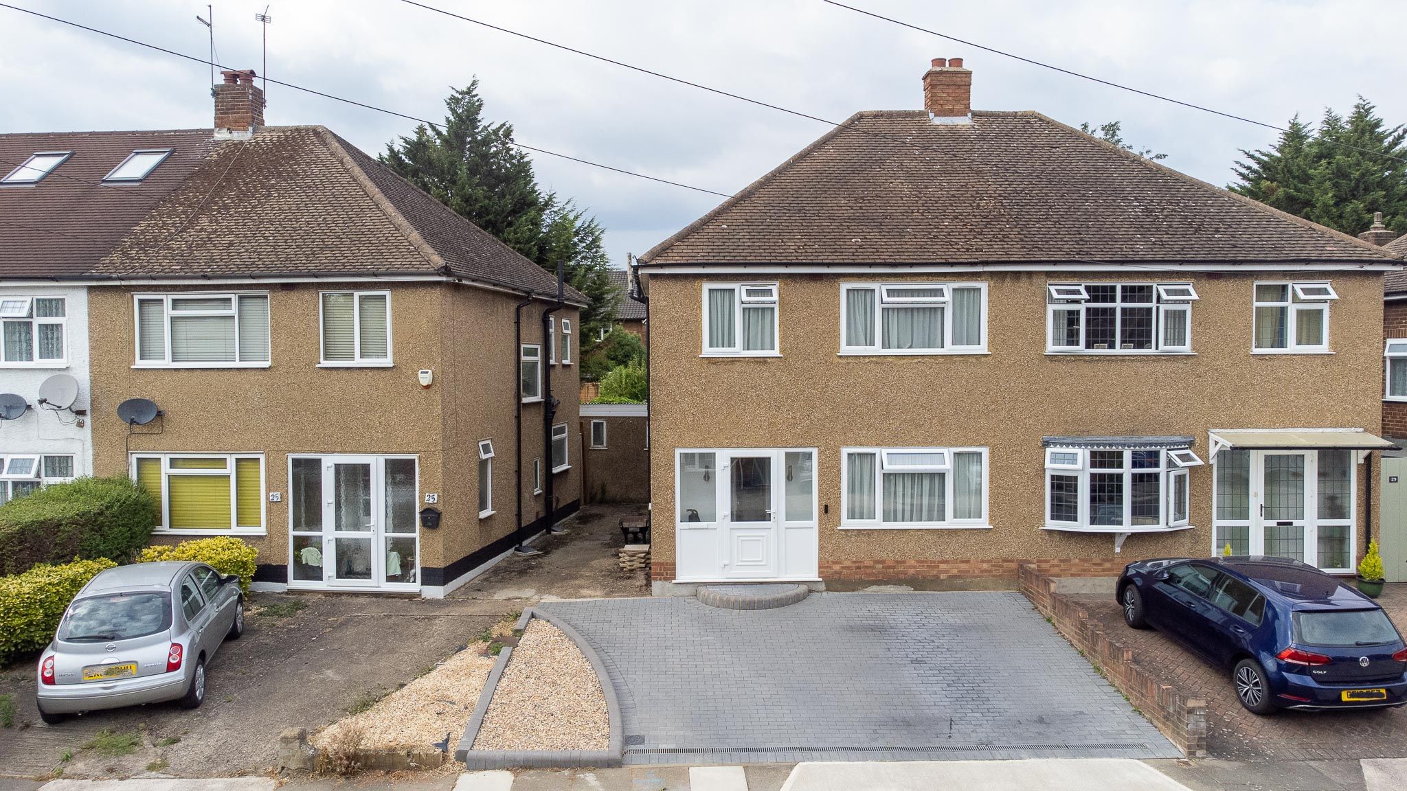 3 bed semidetached house for sale in Oxford Drive, Ruislip HA4 Zoopla
