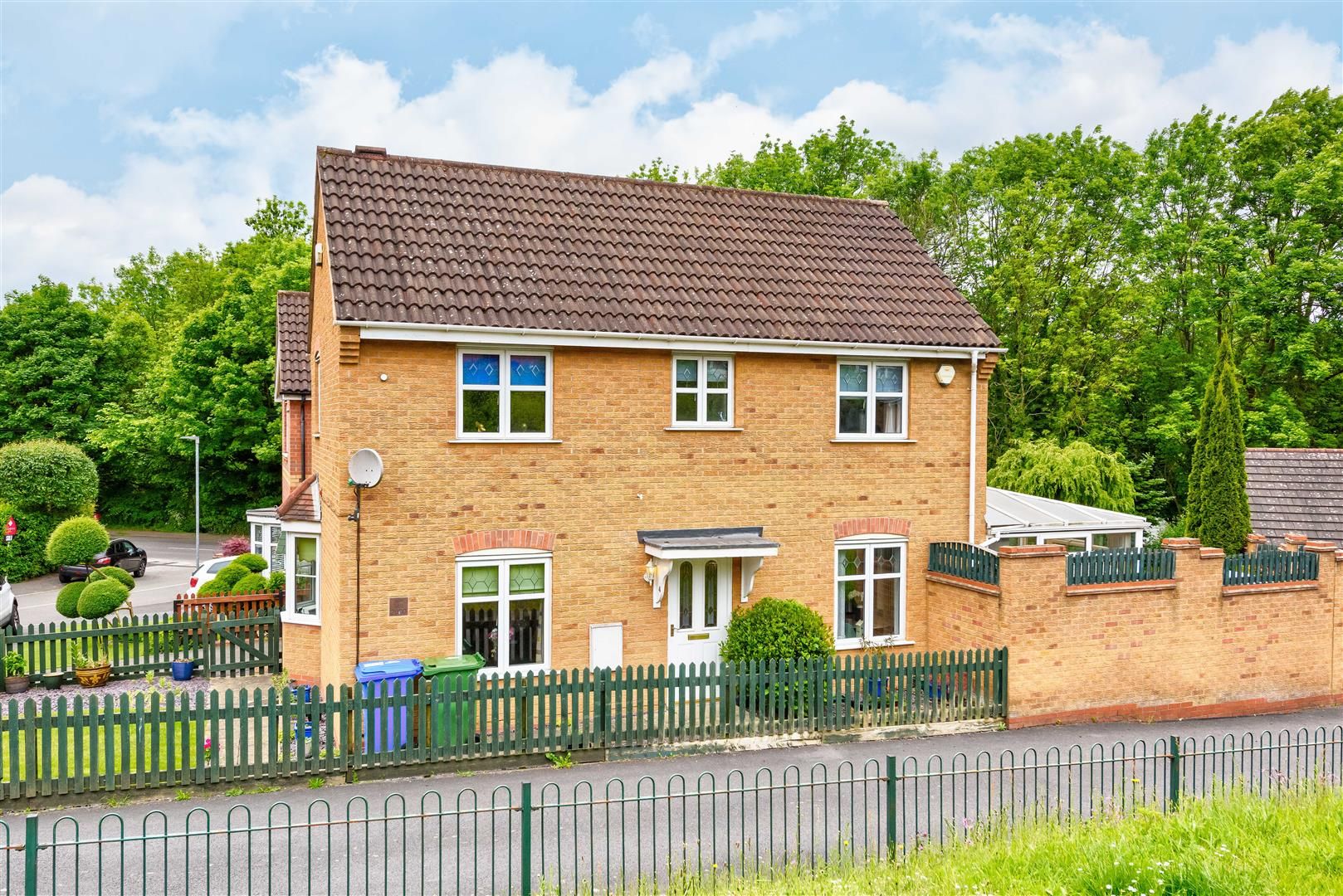3 bed detached house for sale in Mallory Close, Chesterfield S41 Zoopla