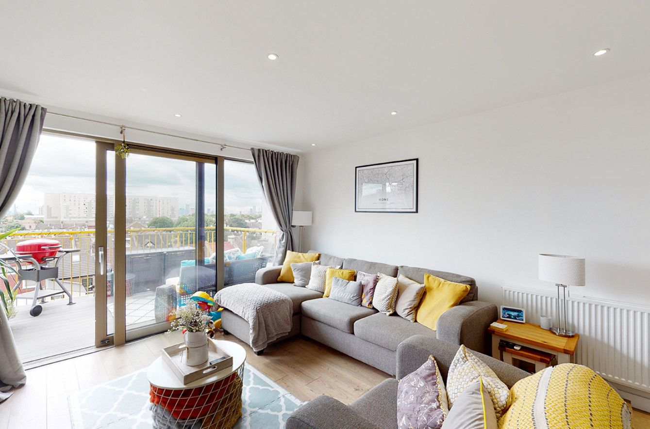 2 bed flat for sale in Valiant House, 22 Albion Way, Newham, Newham E6