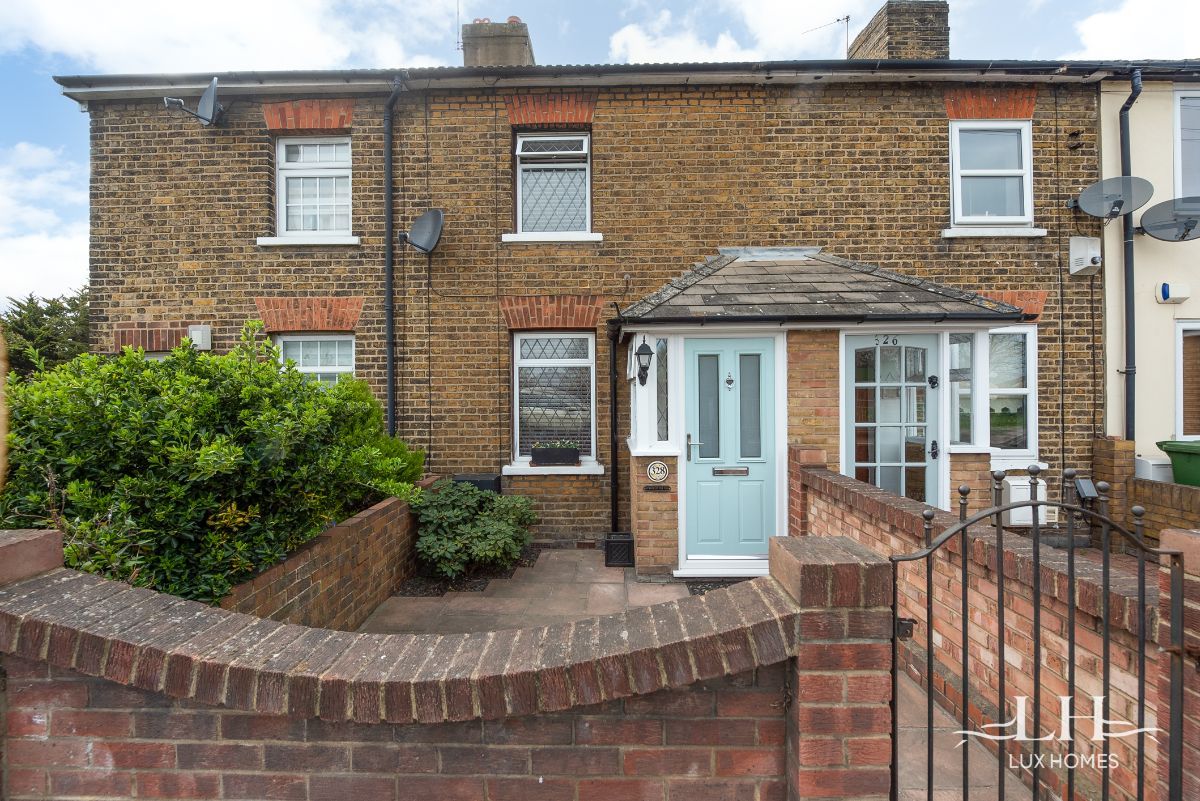 2 bed terraced house for sale in Abbs Cross Lane, Hornchurch RM12 Zoopla