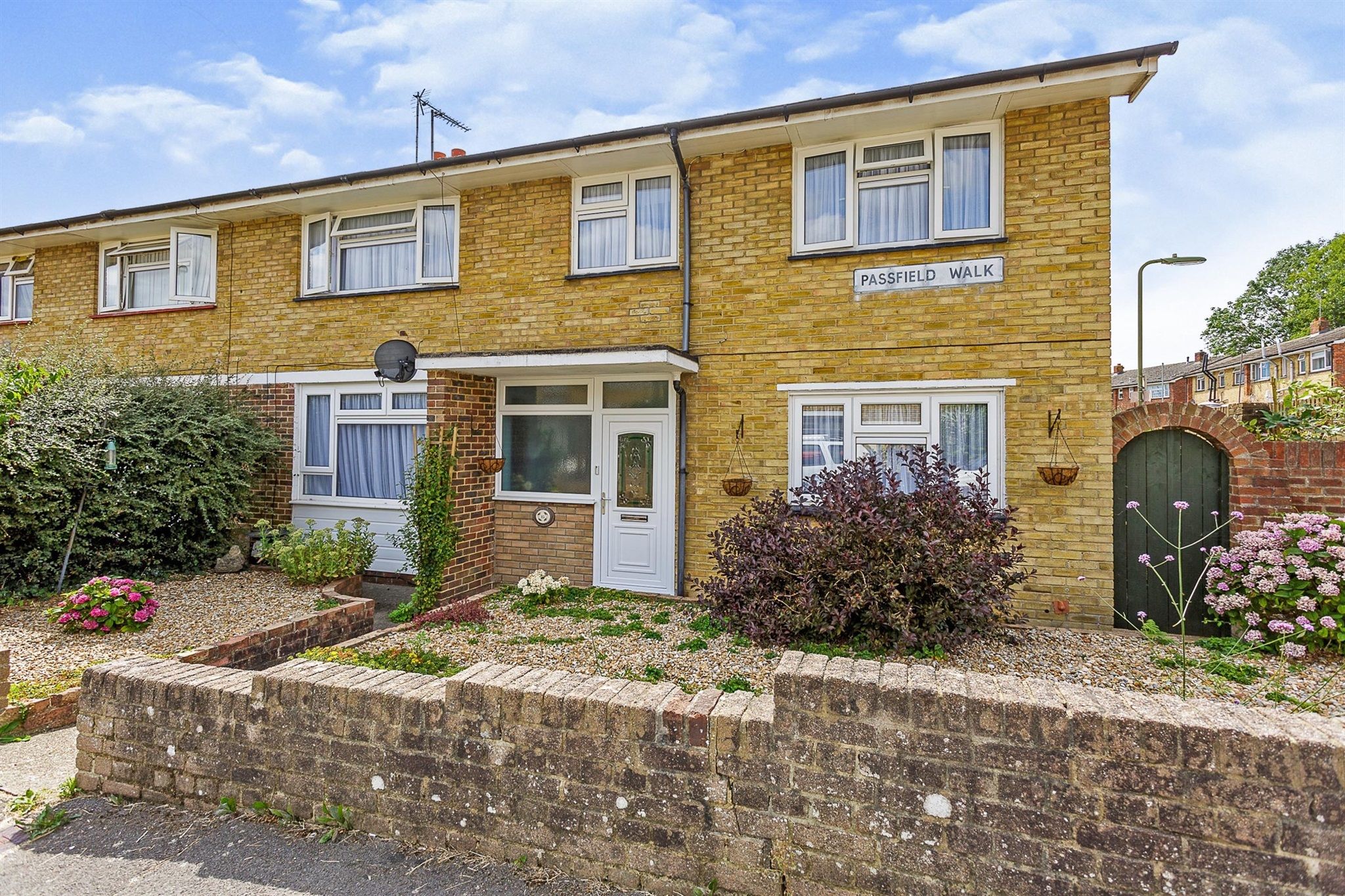 5 bed semidetached house for sale in Passfield Walk, Havant PO9 Zoopla