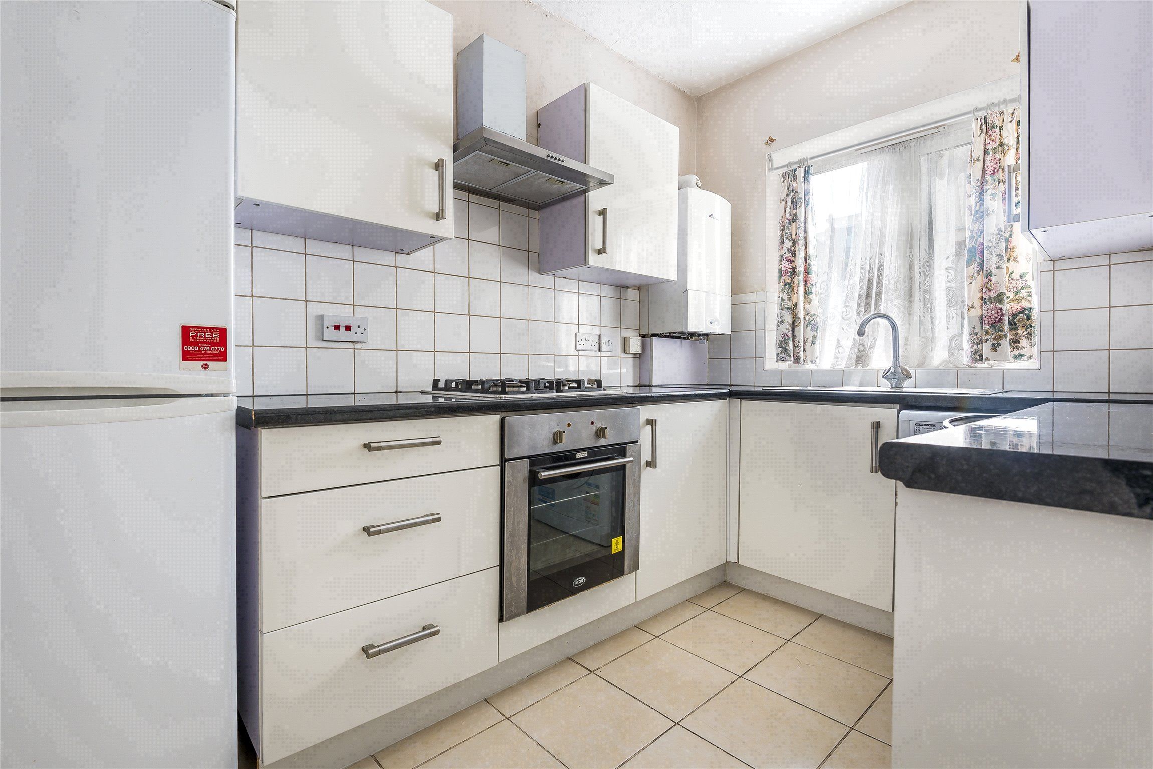 2 bed flat for sale in Baltic Close, London SW19 Zoopla