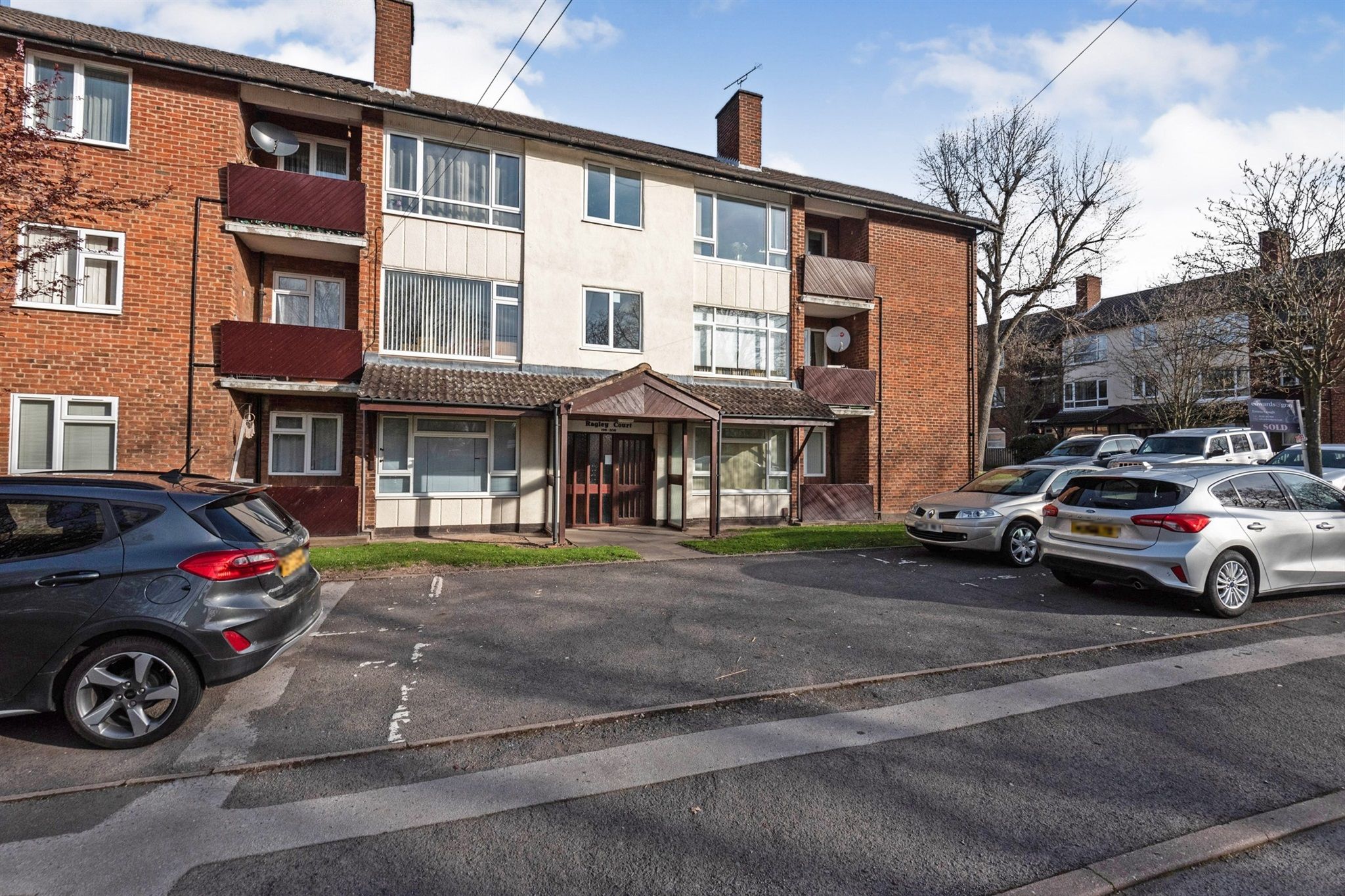 3 bed flat for sale in Meriden Drive, Kingshurst, Birmingham B37 Zoopla