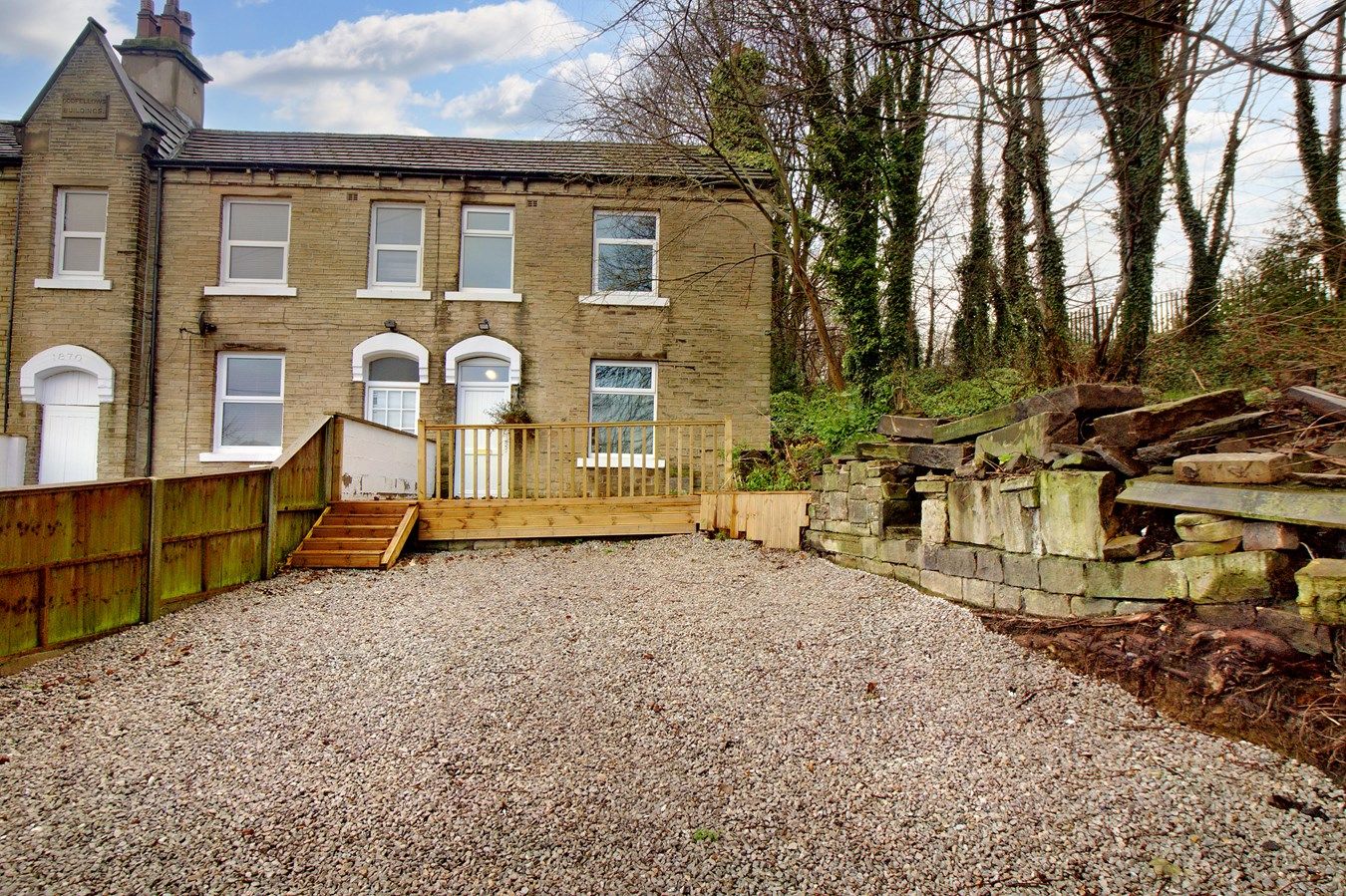 2 bed end terrace house for sale in Deighton Road, Huddersfield HD2