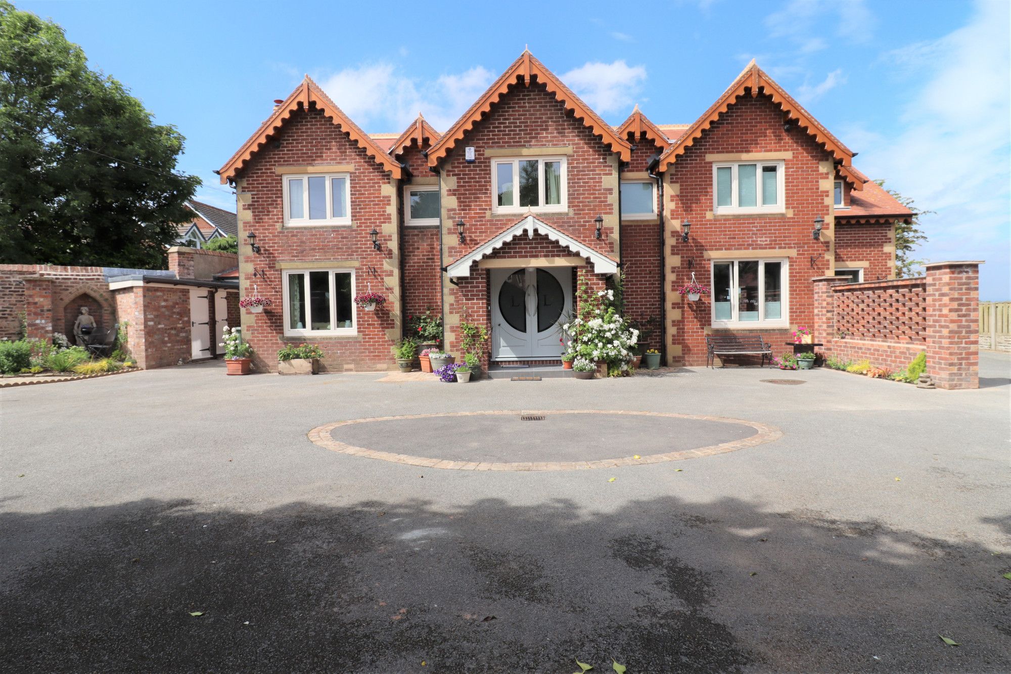 4 bed detached house for sale in Leckonby Lodge Leckonby Lodge
