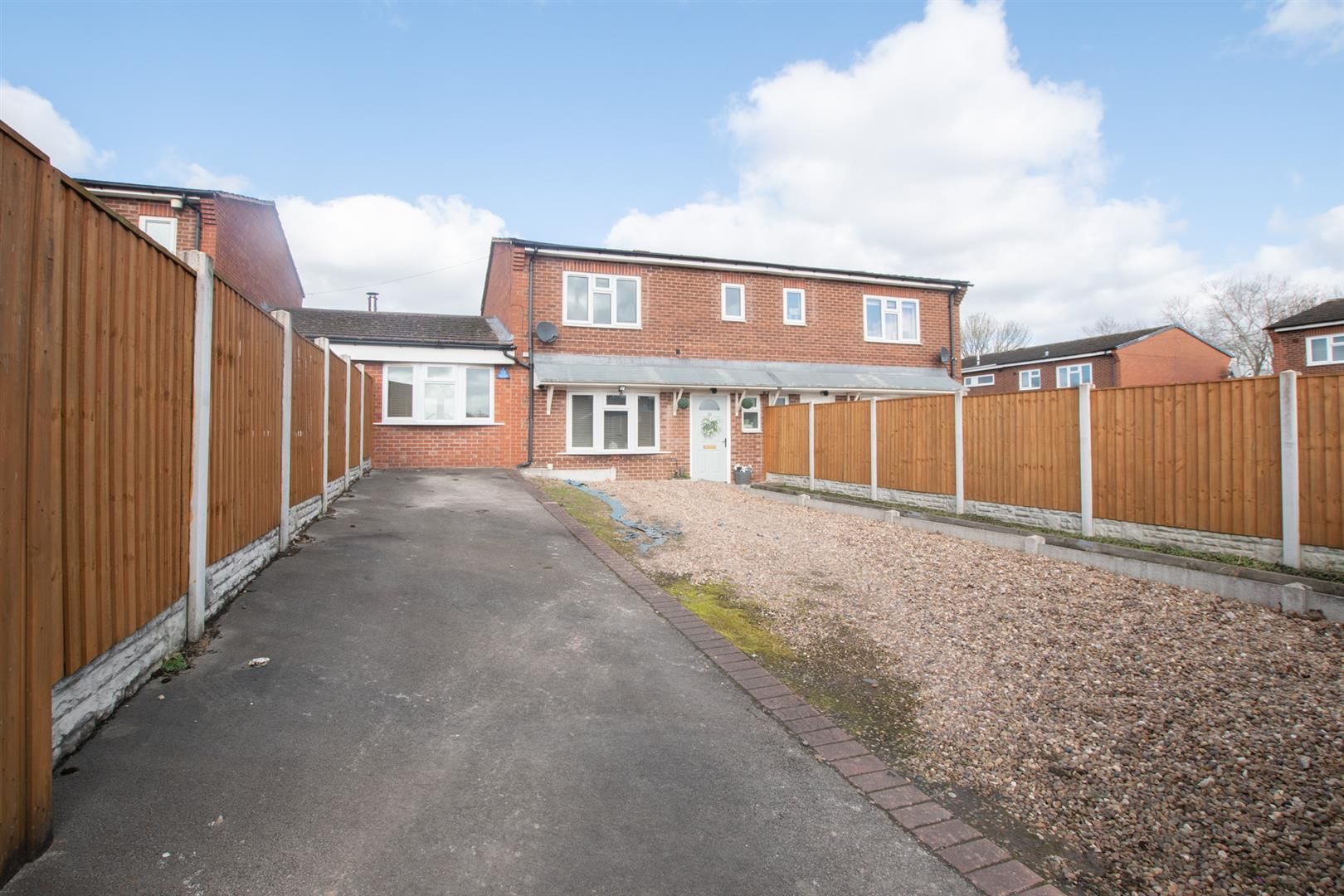 2 bed terraced house for sale in Hartshay Close, Ilkeston DE7 Zoopla