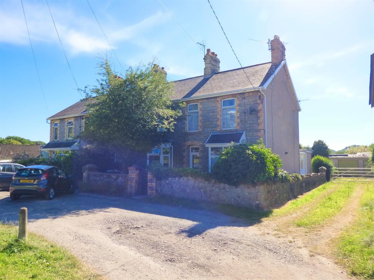 3 bed end terrace house for sale in Sarn Villas, Sarn, Bridgend CF32