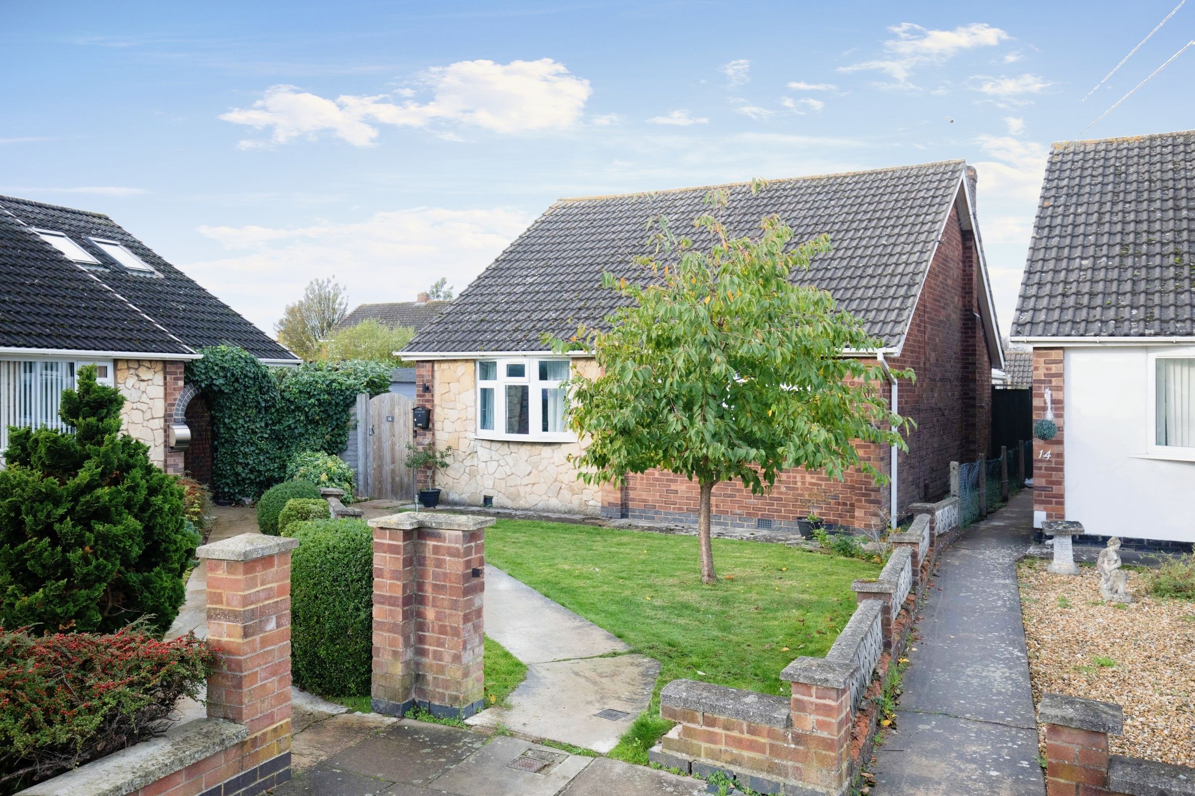 2 bed bungalow for sale in Naseby Close, Binley, Coventry CV3 Zoopla