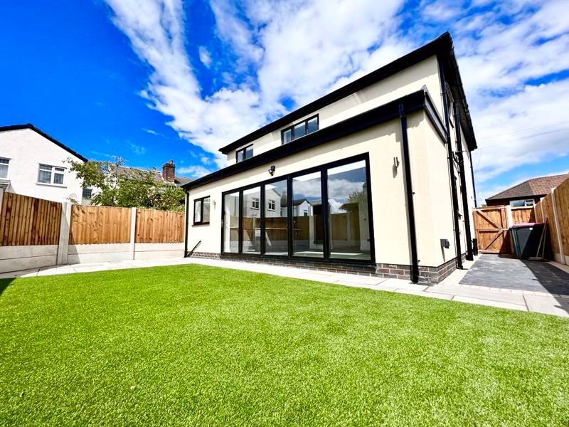 4 bed detached house for sale in Beaufort Avenue, South Swinton