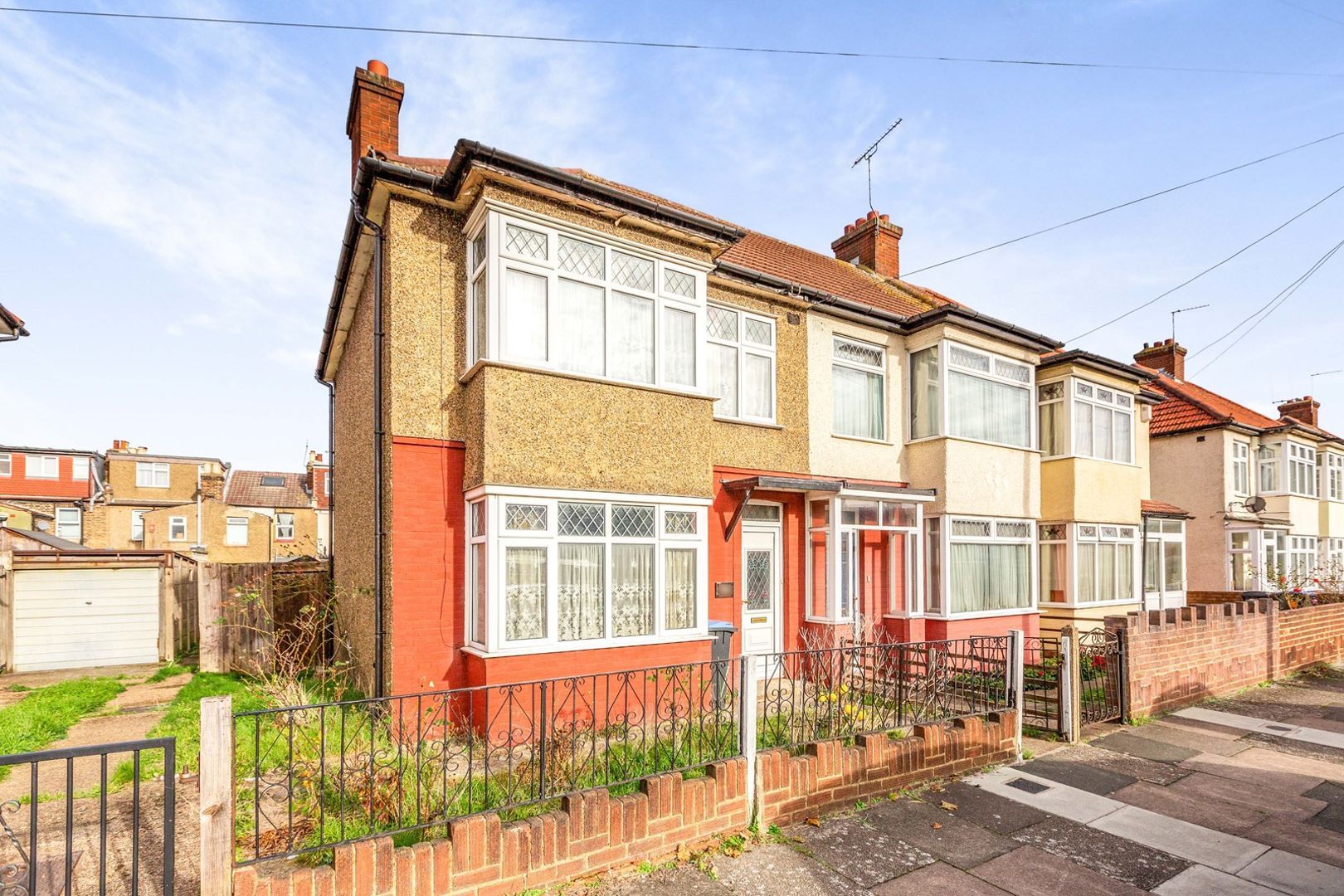 3 bed terraced house for sale in Elizabeth Ride, London N9 Zoopla