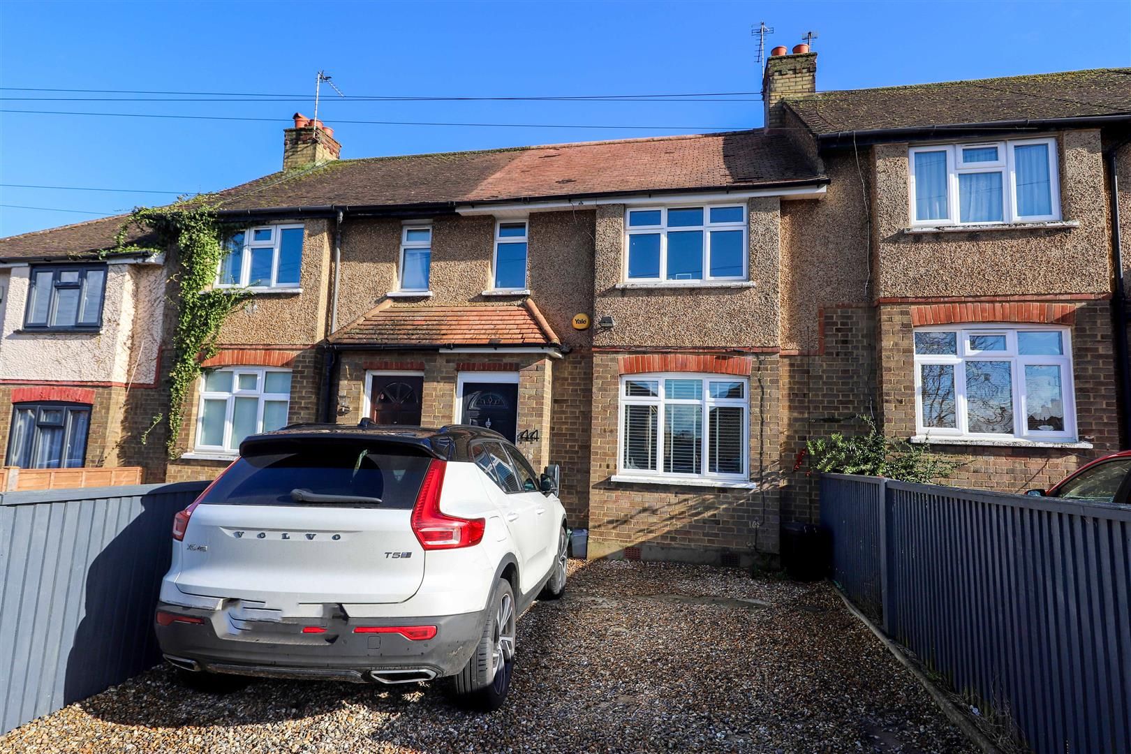 2 bed terraced house for sale in Oakdene Road, Hillingdon UB10 Zoopla