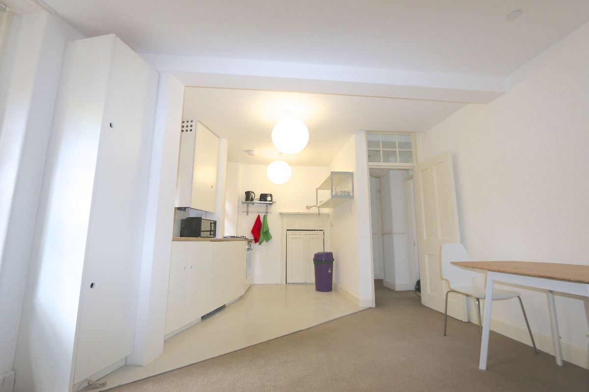 2 bed flat to rent in Tonbridge Street, London WC1H Zoopla