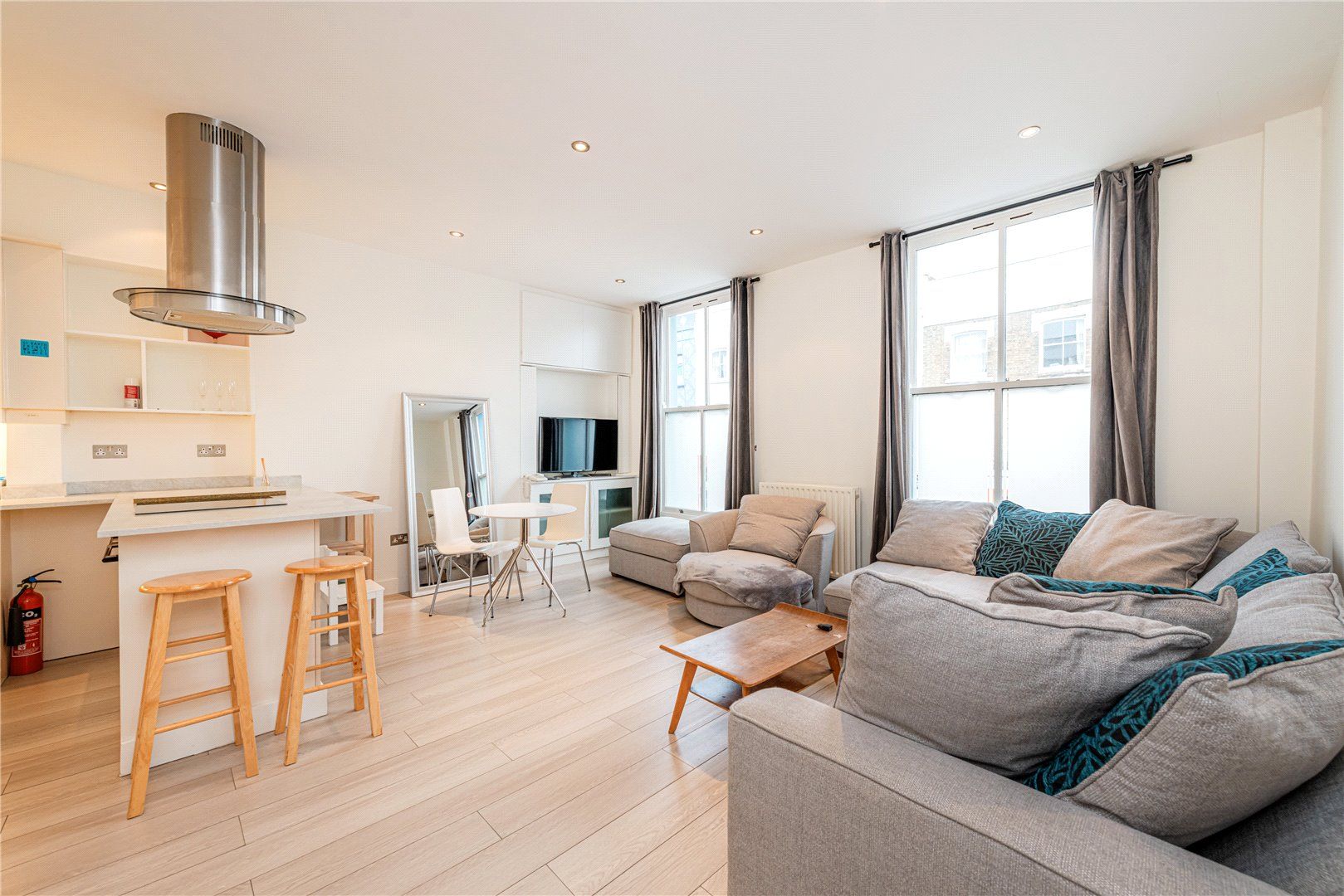 1 bed flat to rent in Portobello Road, London W10 Zoopla