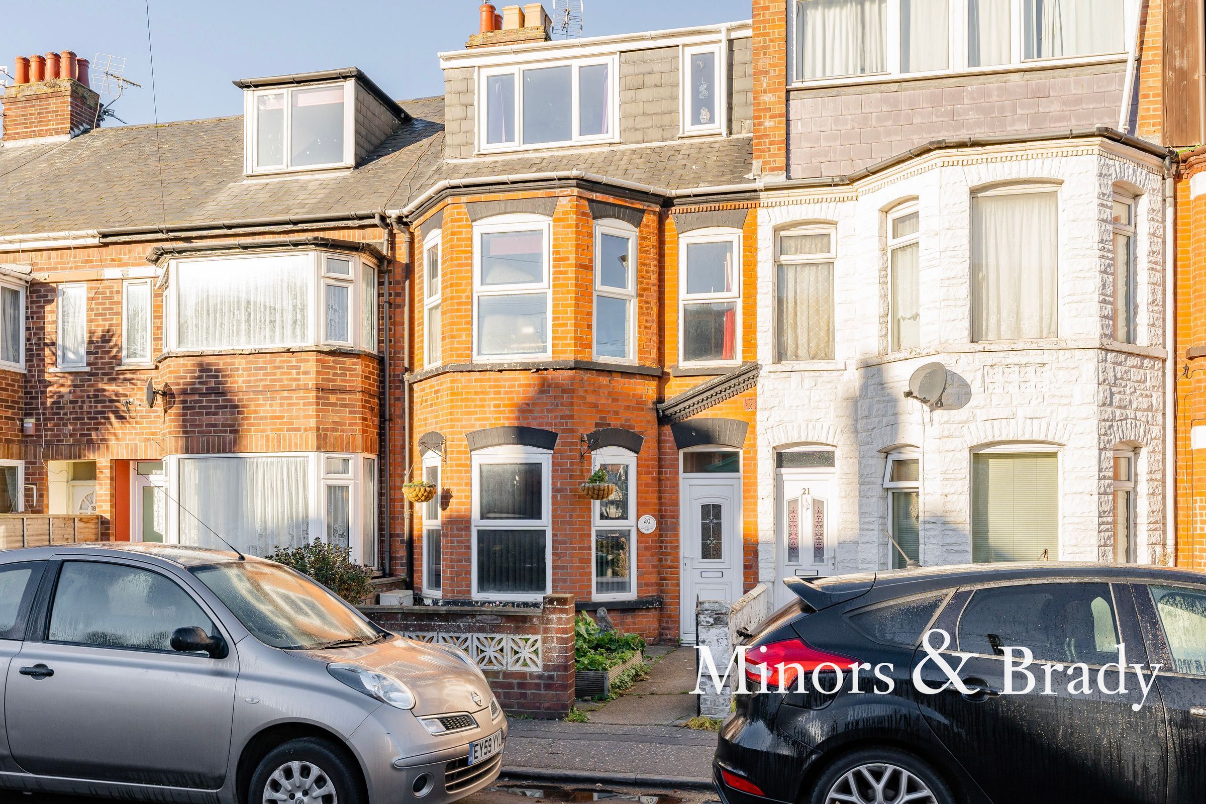 5 bed terraced house for sale in North Denes Road, Great Yarmouth NR30
