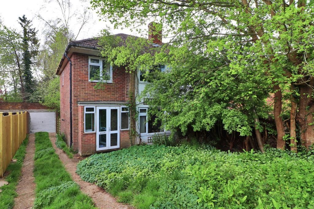 3 bed semidetached house for sale in Wheatfield Close, Cranbrook, Kent TN17 Zoopla