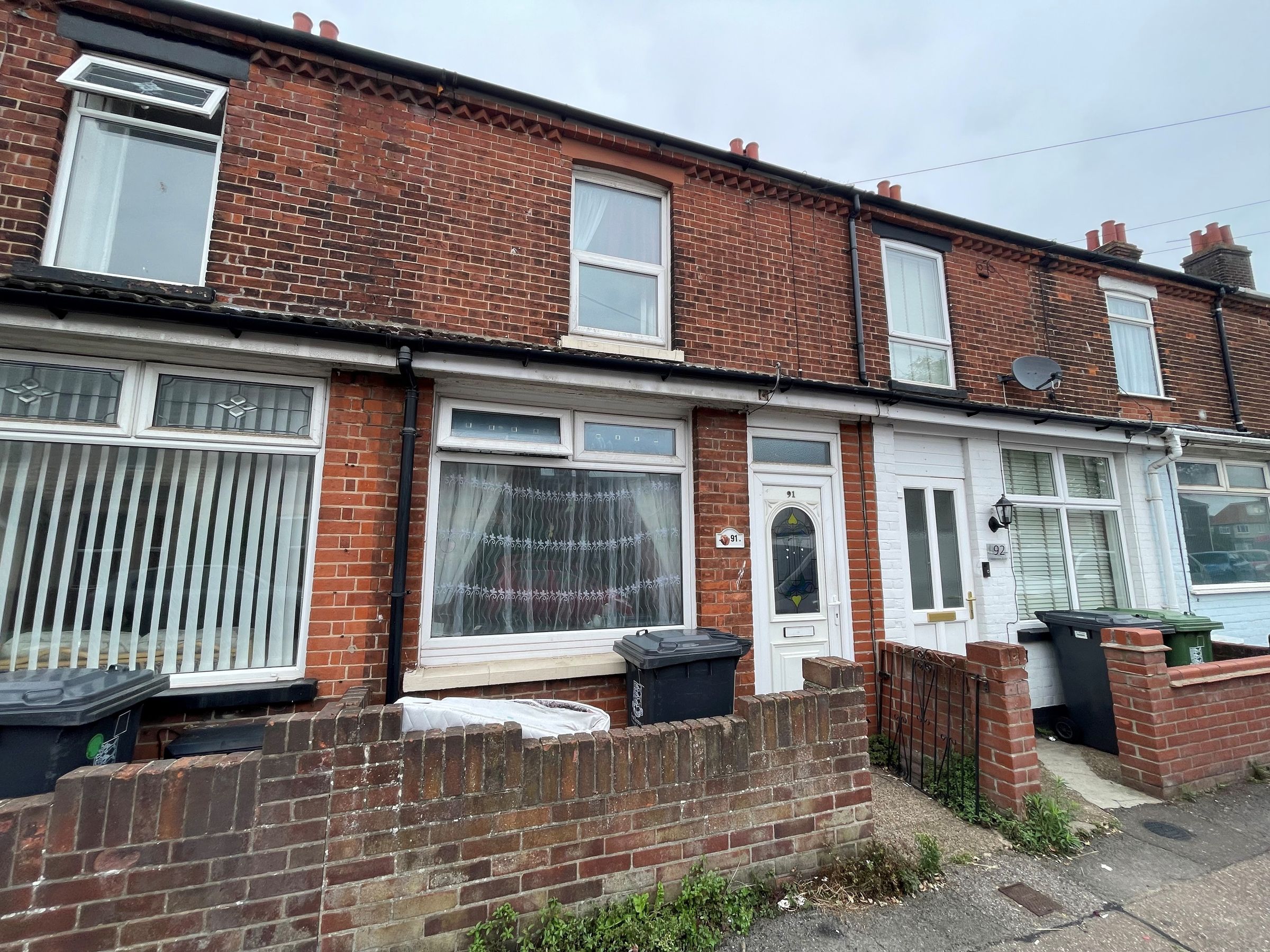 3 bed terraced house for sale in Alderson Road, Great Yarmouth NR30
