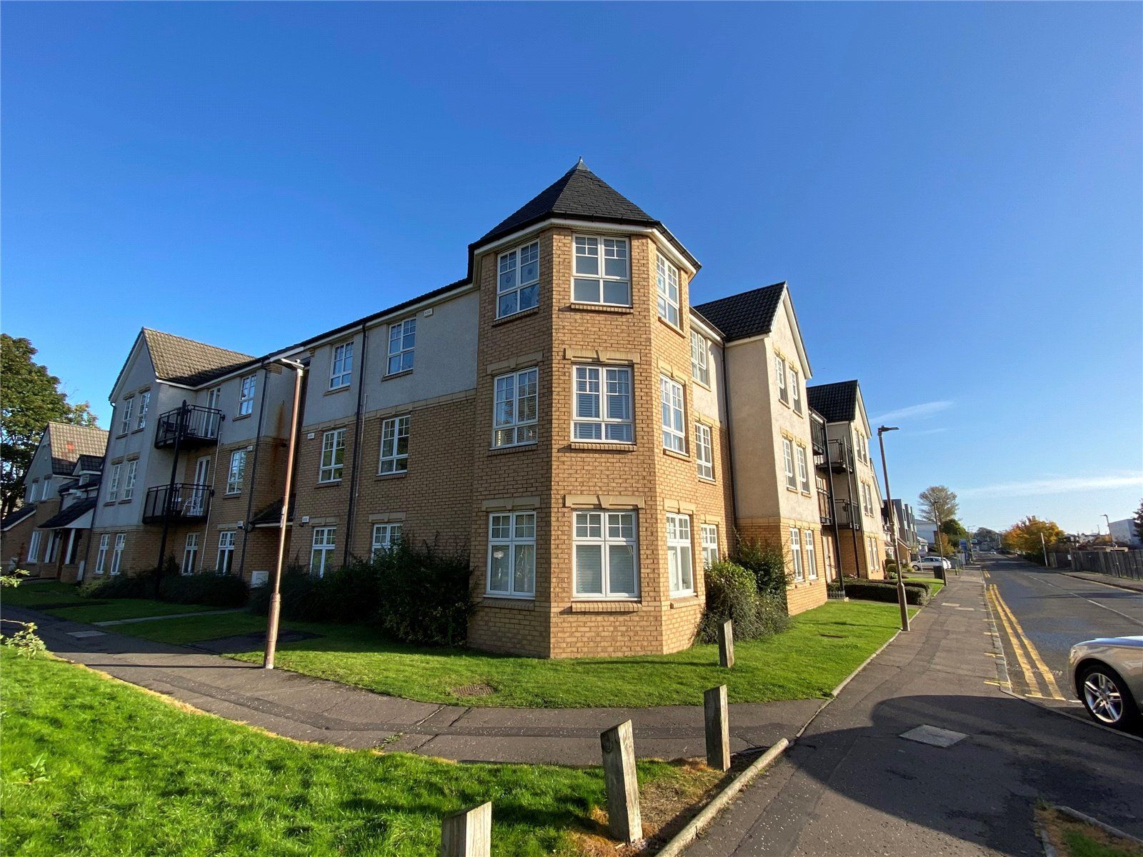 3 bed flat to rent in Gylemuir Road, Corstorphine, Edinburgh EH12 Zoopla