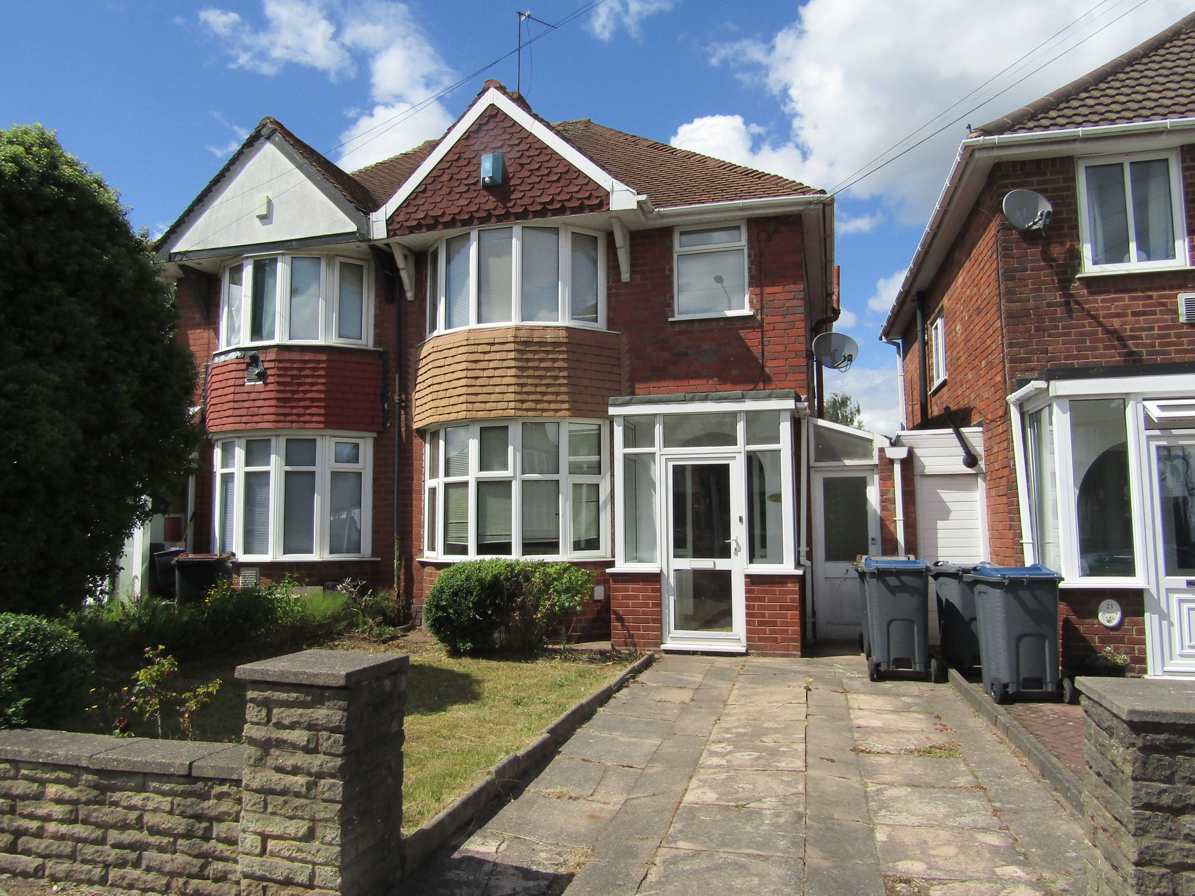 3 bed semidetached house to rent in Rocky Lane, Perry Barr, Birmingham