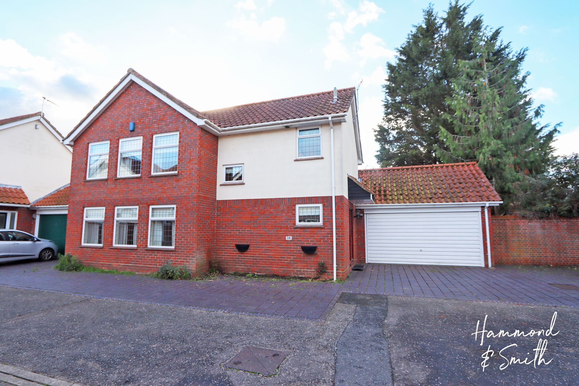 4 bed detached house for sale in Thrifts Mead, Theydon Bois CM16 Zoopla