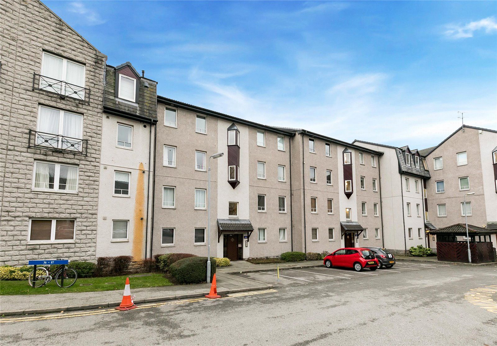 1 bed flat to rent in 47 Strawberry Bank Parade, Aberdeen