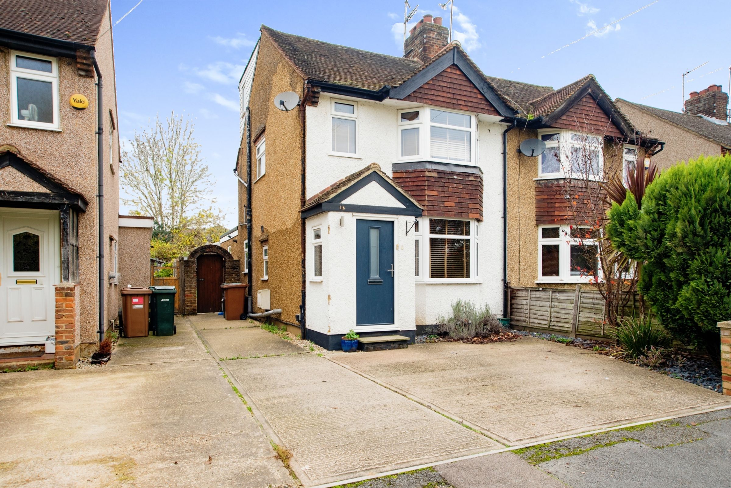 3 bed semidetached house for sale in Denham Way, Rickmansworth WD3