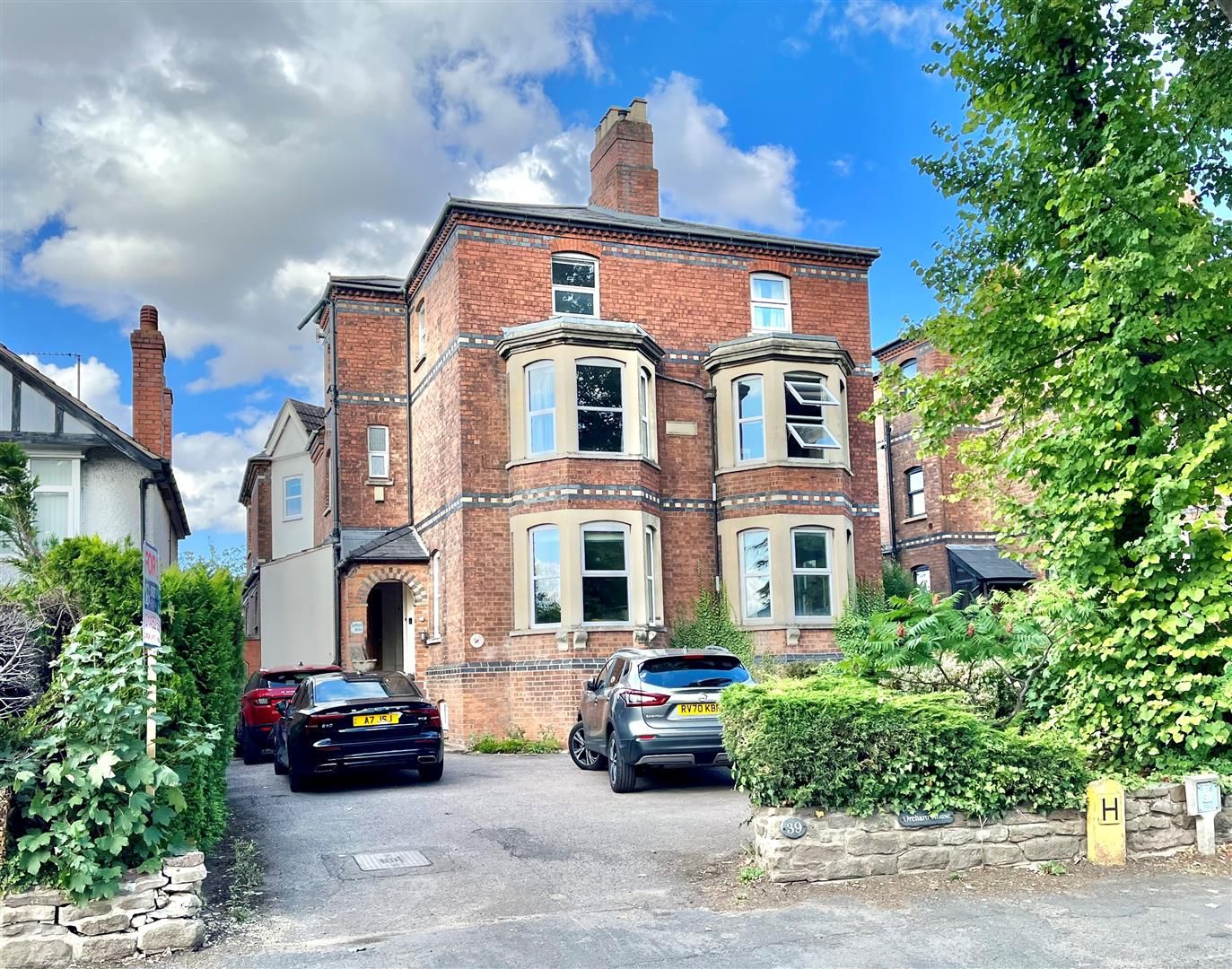 5 bed semidetached house for sale in Barnwood Road, Longlevens