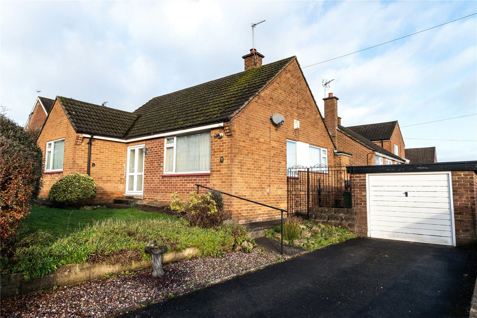 3 bed bungalow for sale in Laund Close, Belper, Derbyshire DE56 Zoopla