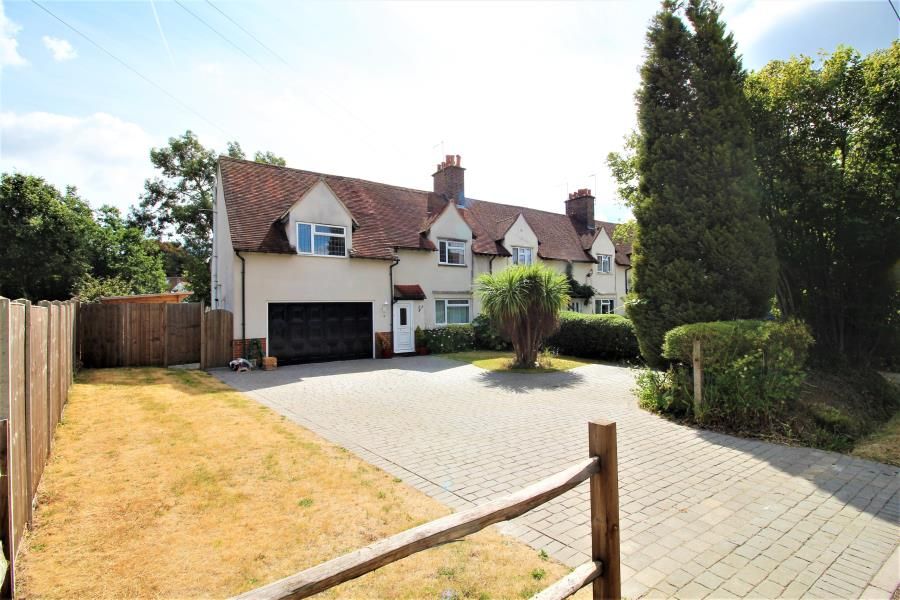 4 bed end terrace house to rent in Windlesham Road, West End, Woking GU24 Zoopla
