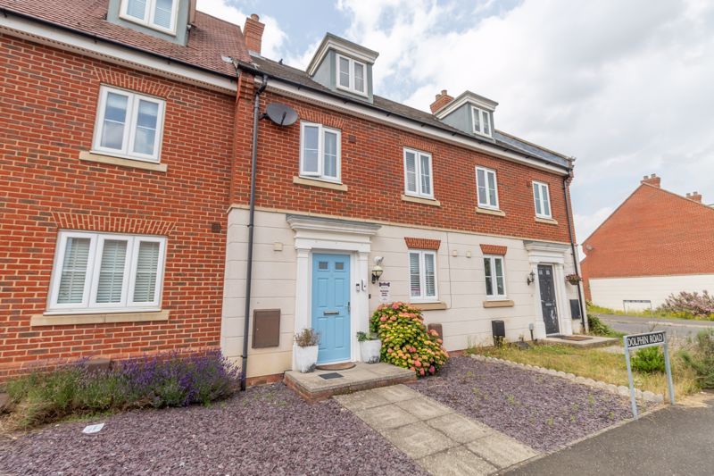 Dolphin Road, Costessey, Norwich NR5  