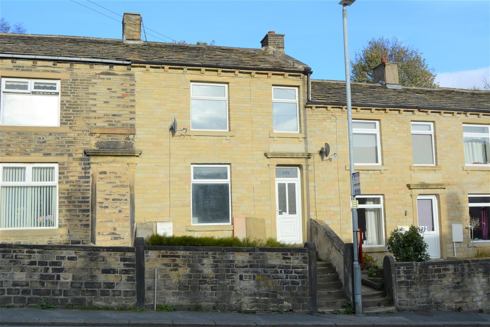 3 bed terraced house for sale in Longwood Gate, Longwood, Huddersfield