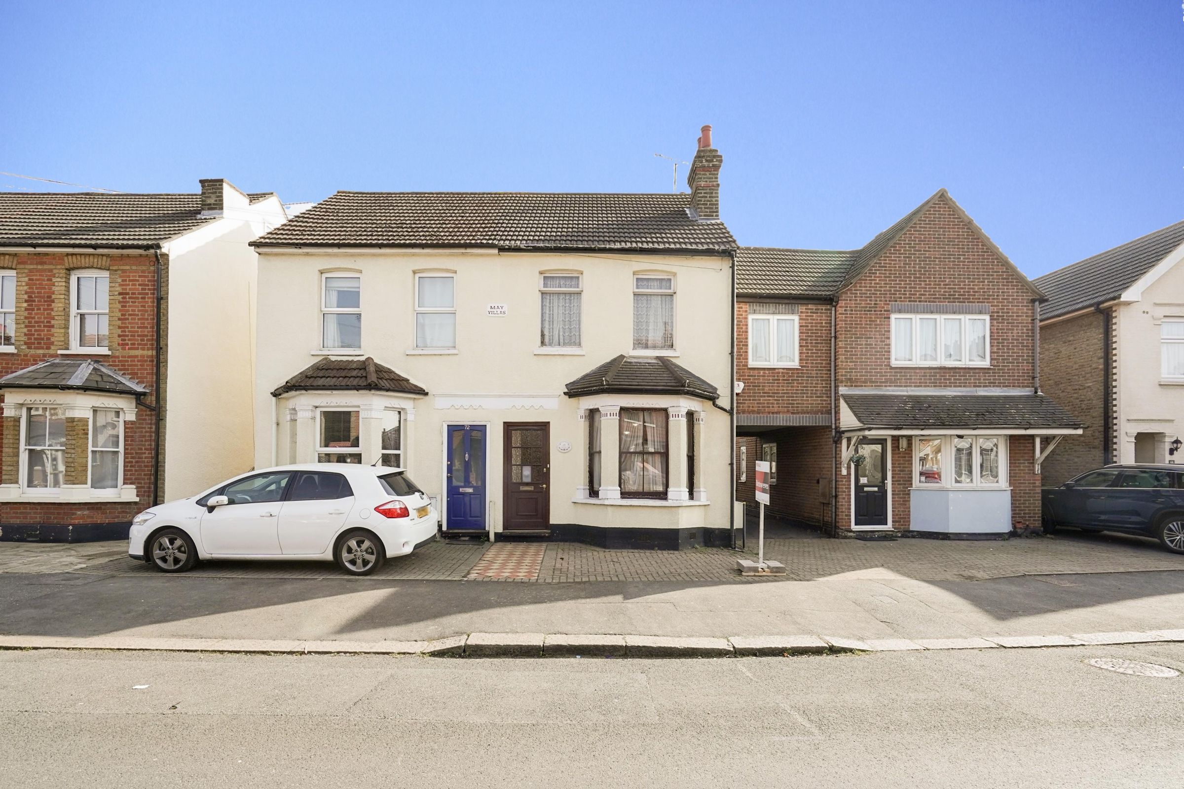 2 bed terraced house for sale in Clydesdale Road, Hornchurch RM11 Zoopla