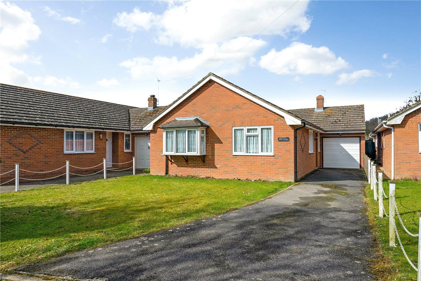 3 bed detached bungalow for sale in Mill Hill, Kingsnorth, Ashford