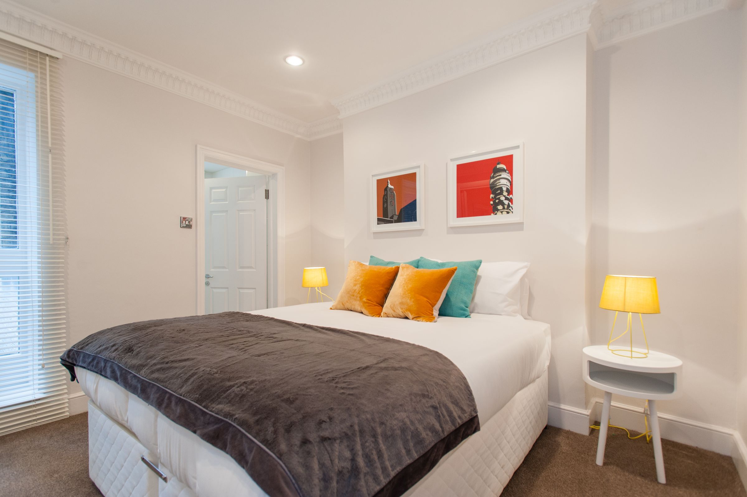 Bedfordbry, Covent Garden WC2N