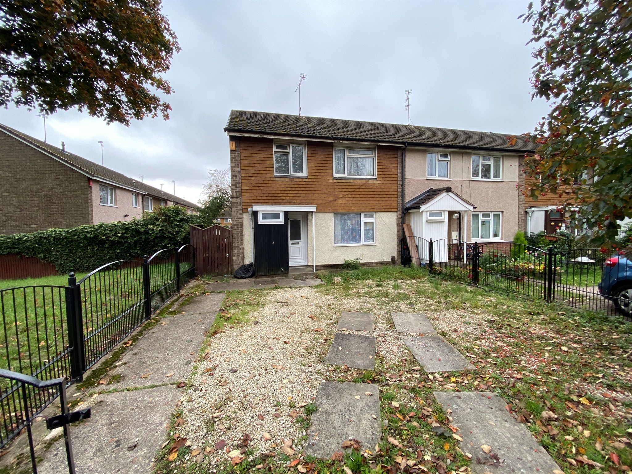 4 bed end terrace house for sale in Hungerhill Road, Nottingham NG3