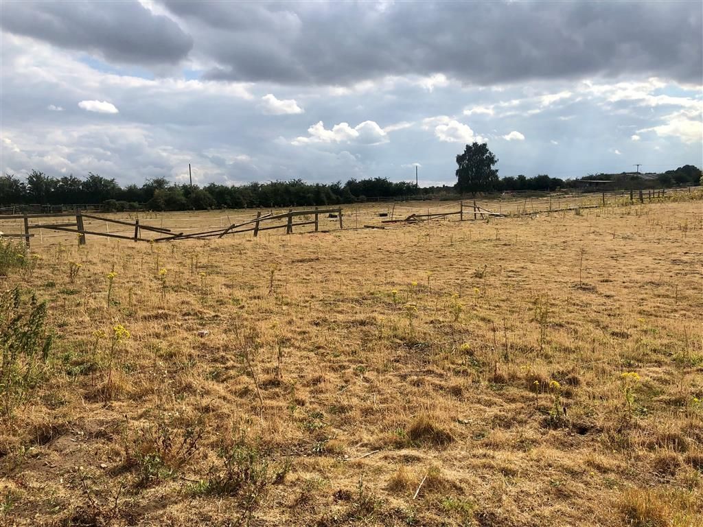Land for sale in Thorne Road, Austerfield, Doncaster DN10 Zoopla