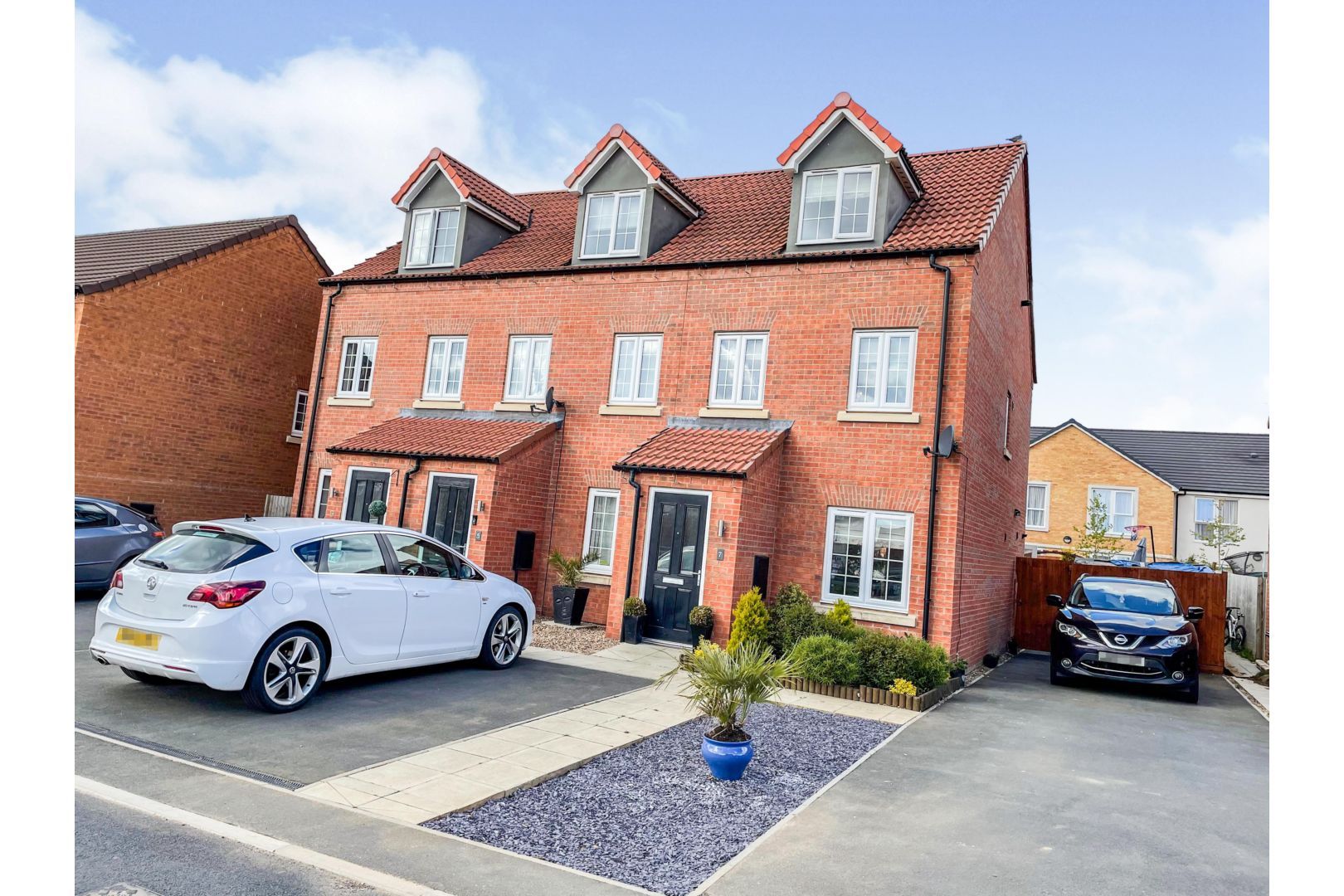 3 bed town house for sale in Snow Close, Holdingham, Sleaford NG34 Zoopla
