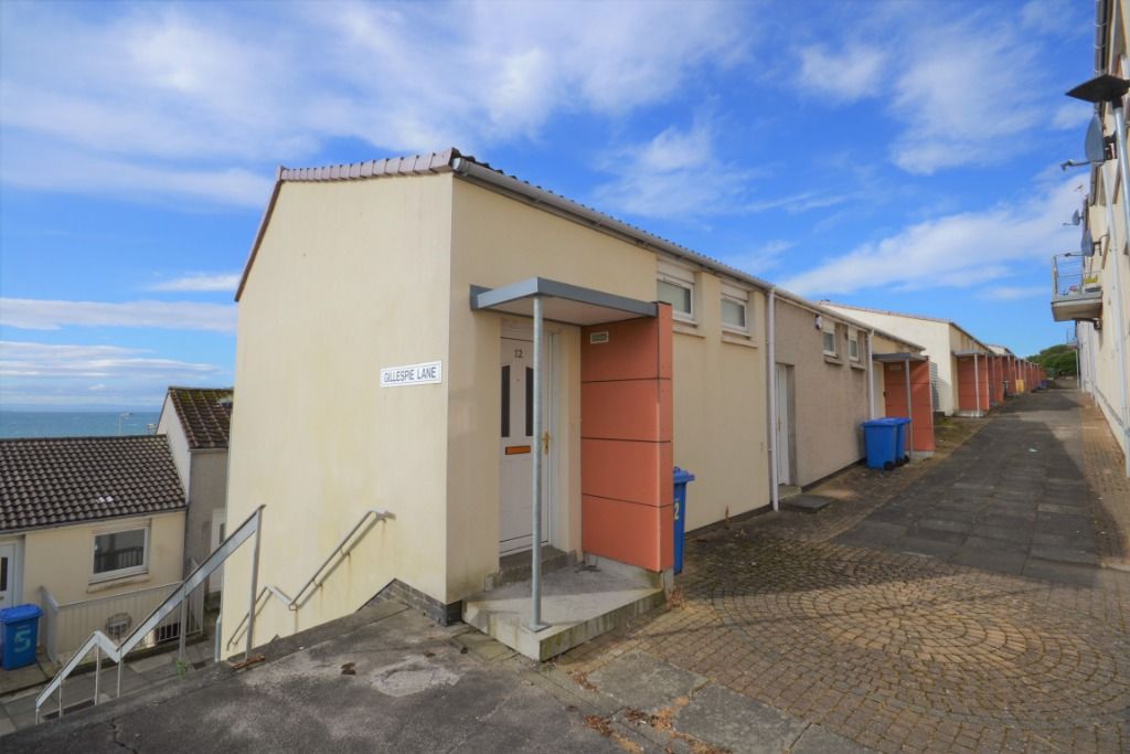 2 bed flat to rent in Gillespie Lane, Buckhaven, Fife KY8 Zoopla